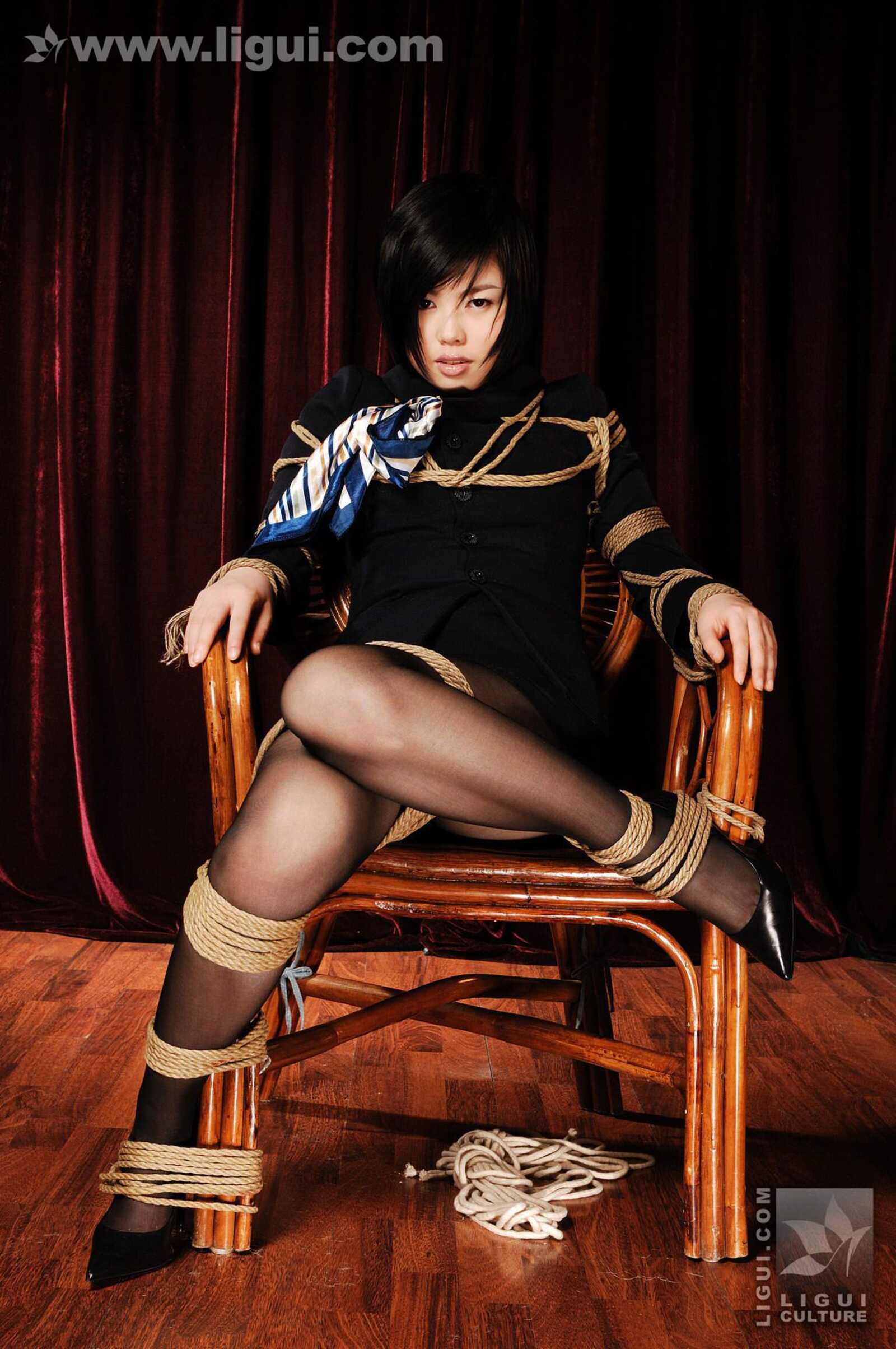 Model 幕子《环环相扣女王沦为阶下囚！》 [丽柜美第14张