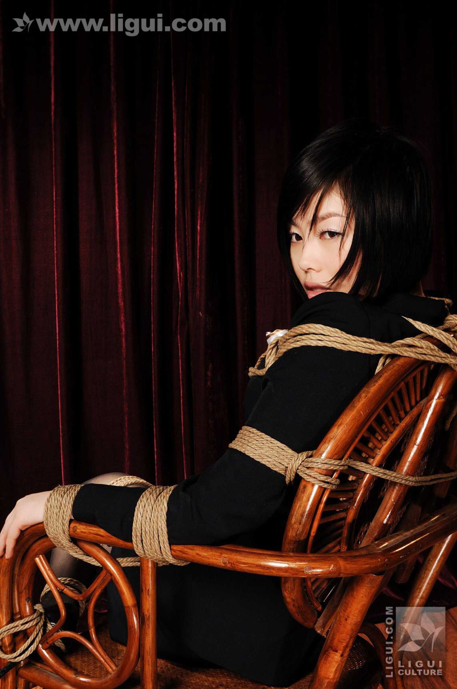 Model 幕子《环环相扣女王沦为阶下囚！》 [丽柜美第12张