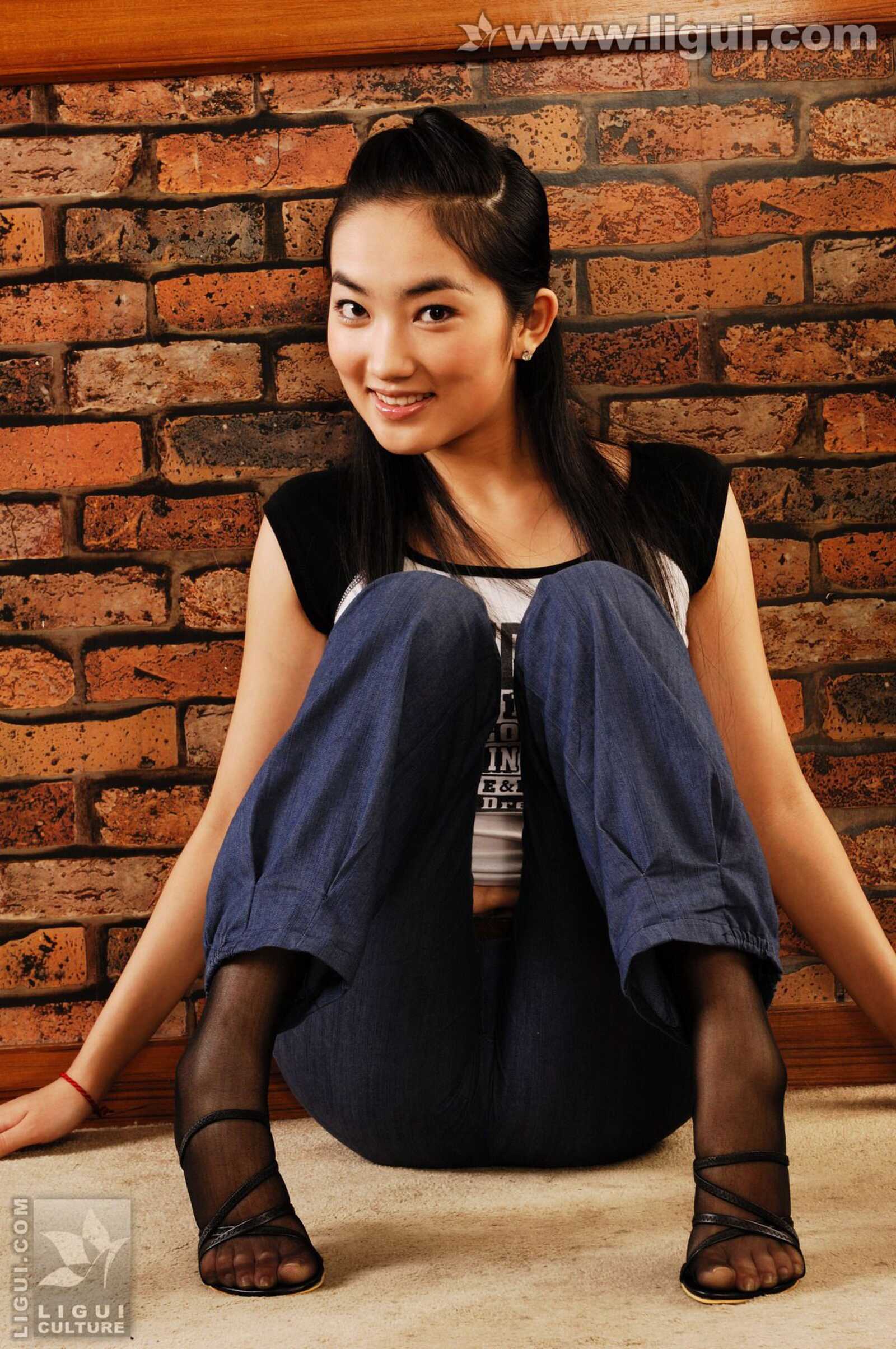 Model 王欢《北影新生炫耀婀娜体态》 [丽柜LiGui第9张