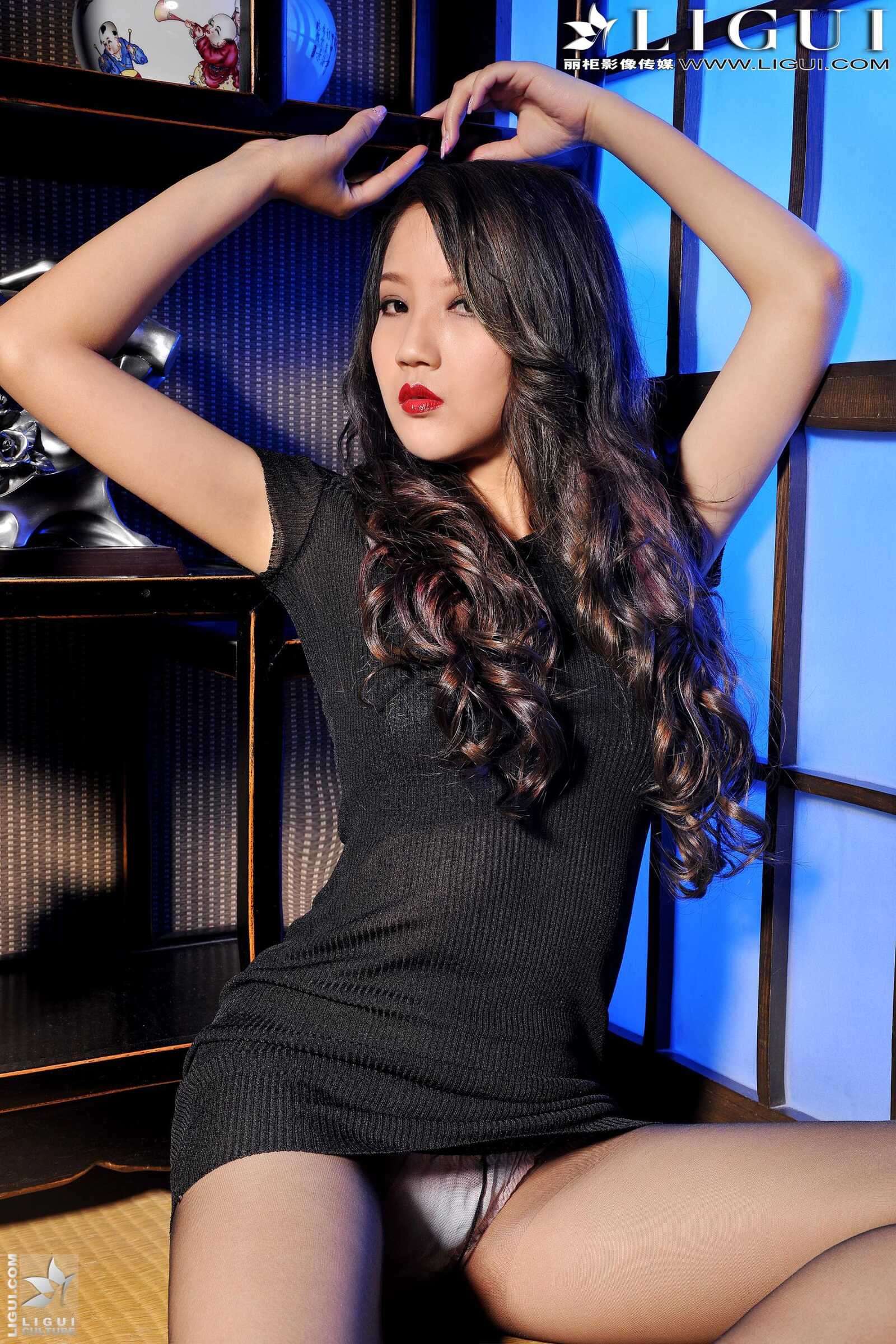 [丽柜贵足LiGui] Model 司琪《黑丝高跟女神》美腿丝第9张