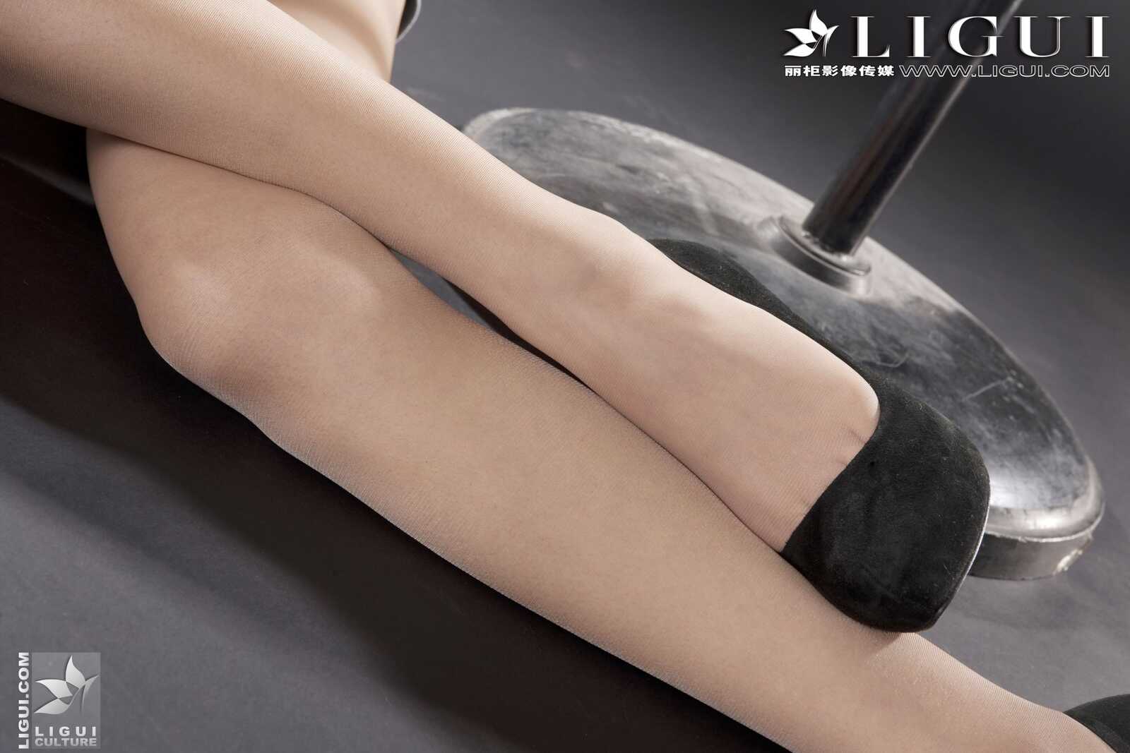 [丽柜贵足LiGui] Model 文欣《时尚牛仔热裤女郎》美第6张