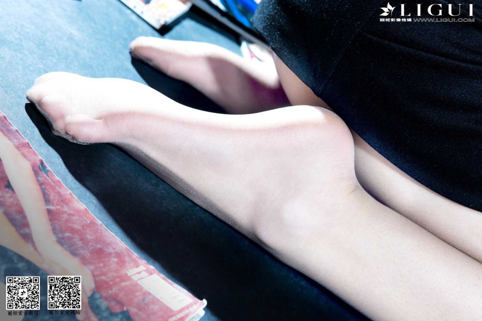 Model 美辰《时尚女郎红高跟丝足》上下全集 [丽柜第1张