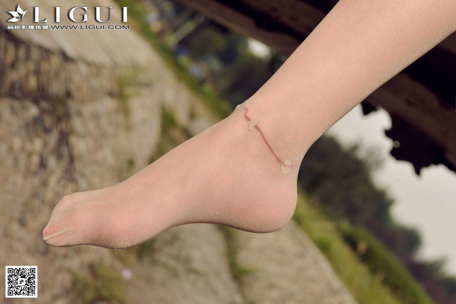 Model 凌凌《古典红裙系列》上下全集 [丽柜] 丝足第7张