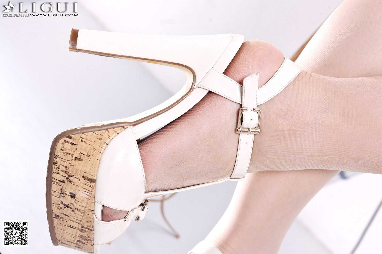 Model 允儿《时尚牛仔热裤女郎》上下全集 [丽柜第14张