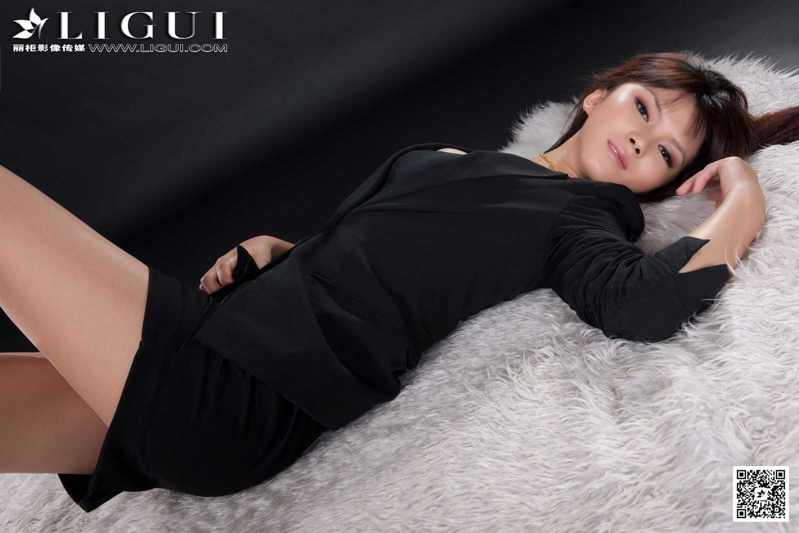 [丽柜贵足LiGui] Model 晴晴《职业装美女丝足高跟》第4张