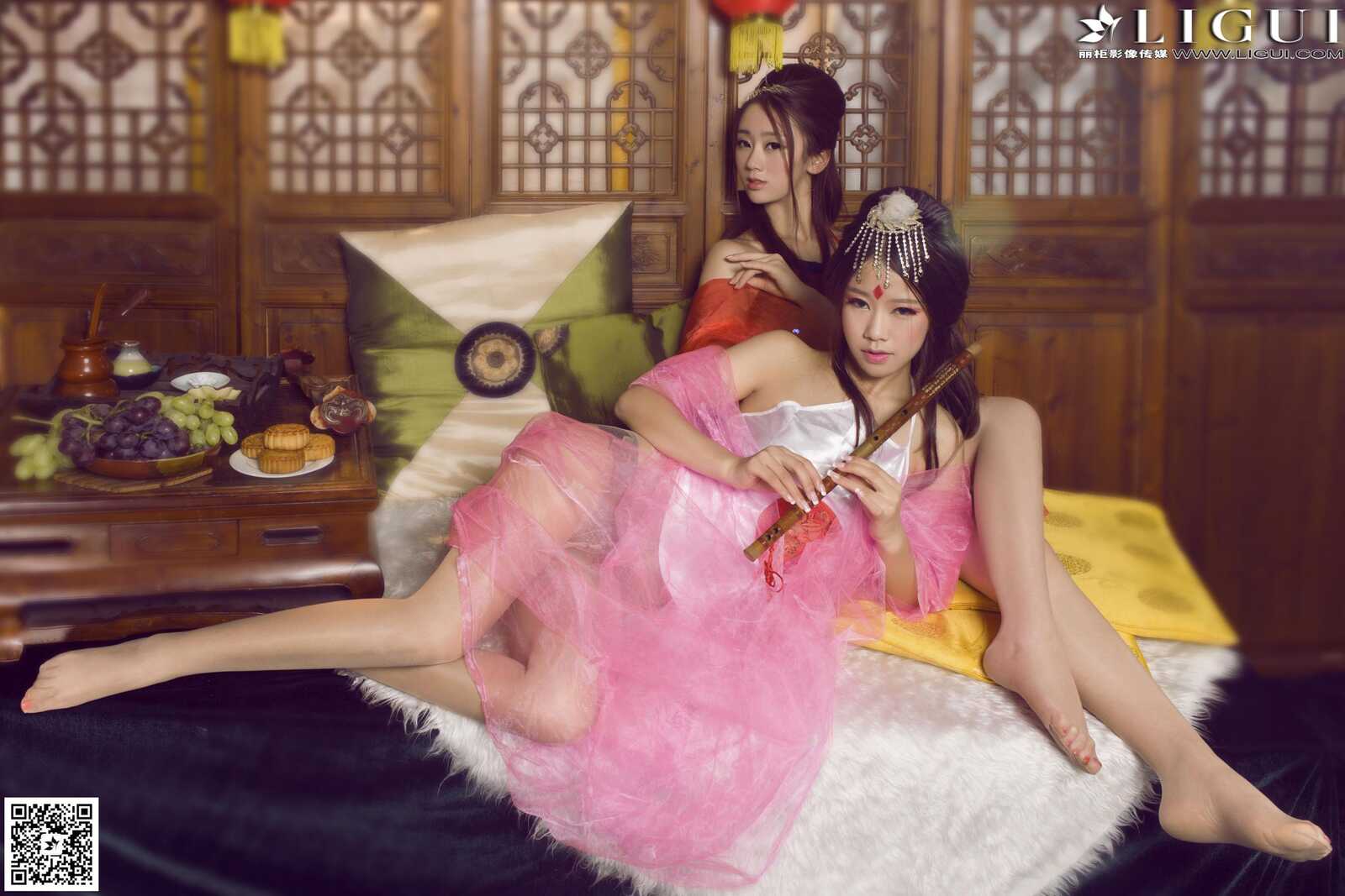 Model 语寒、然然《薄纱肚兜古典美人》 [丽柜Li第13张