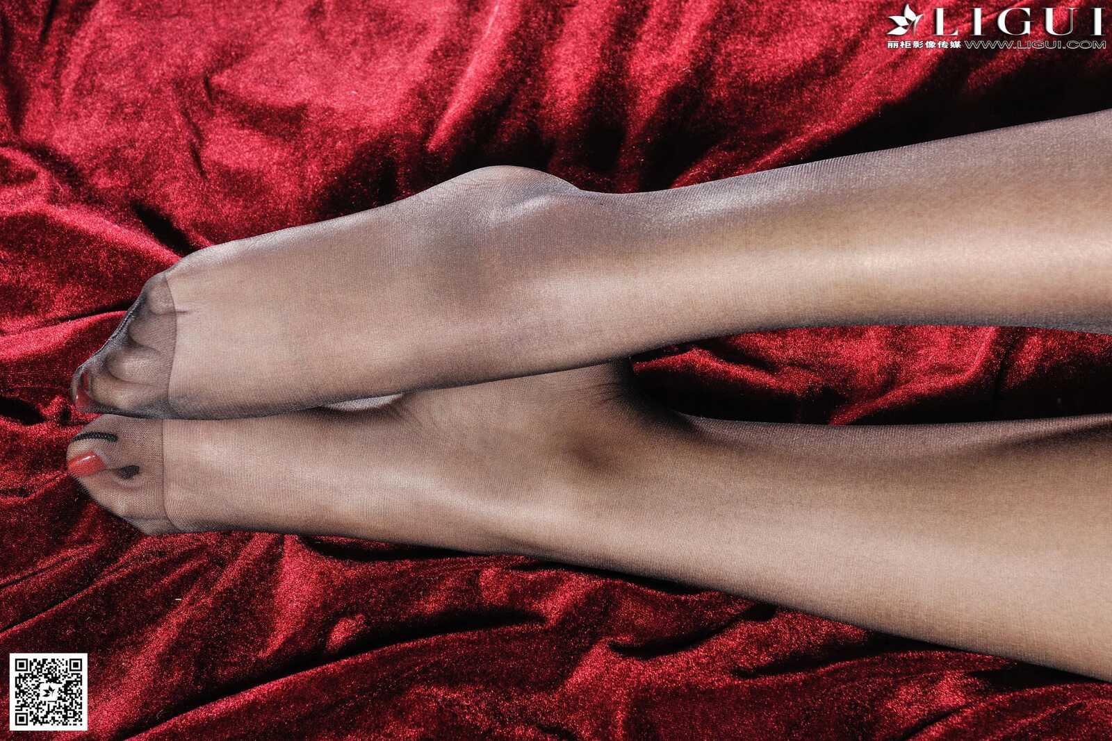 [丽柜LiGui] Model 司琪《贵美人黑丝美足》美腿玉足第2张