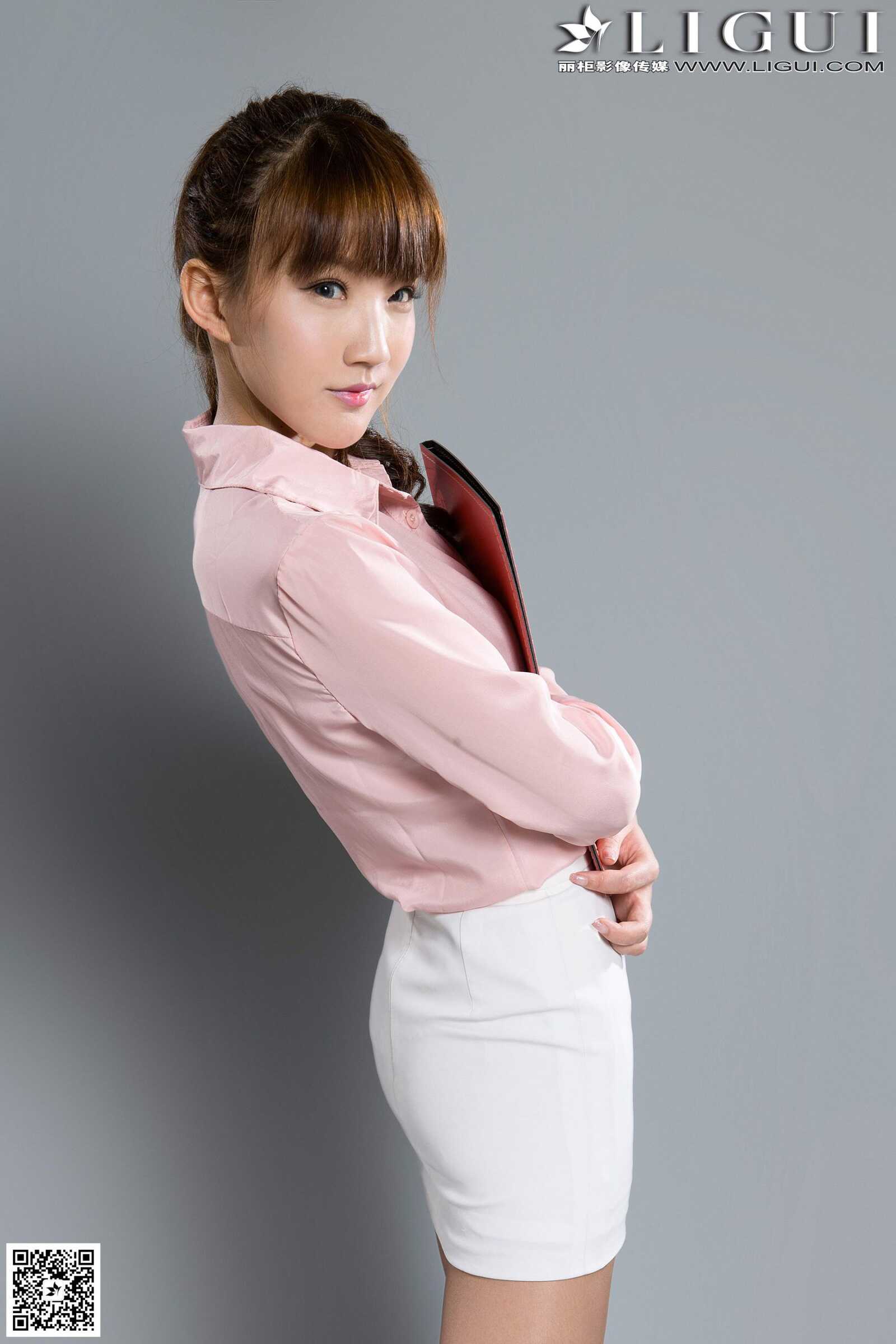 [丽柜LiGui] Model 司琪《清纯甜美的小秘书丝足》上第14张