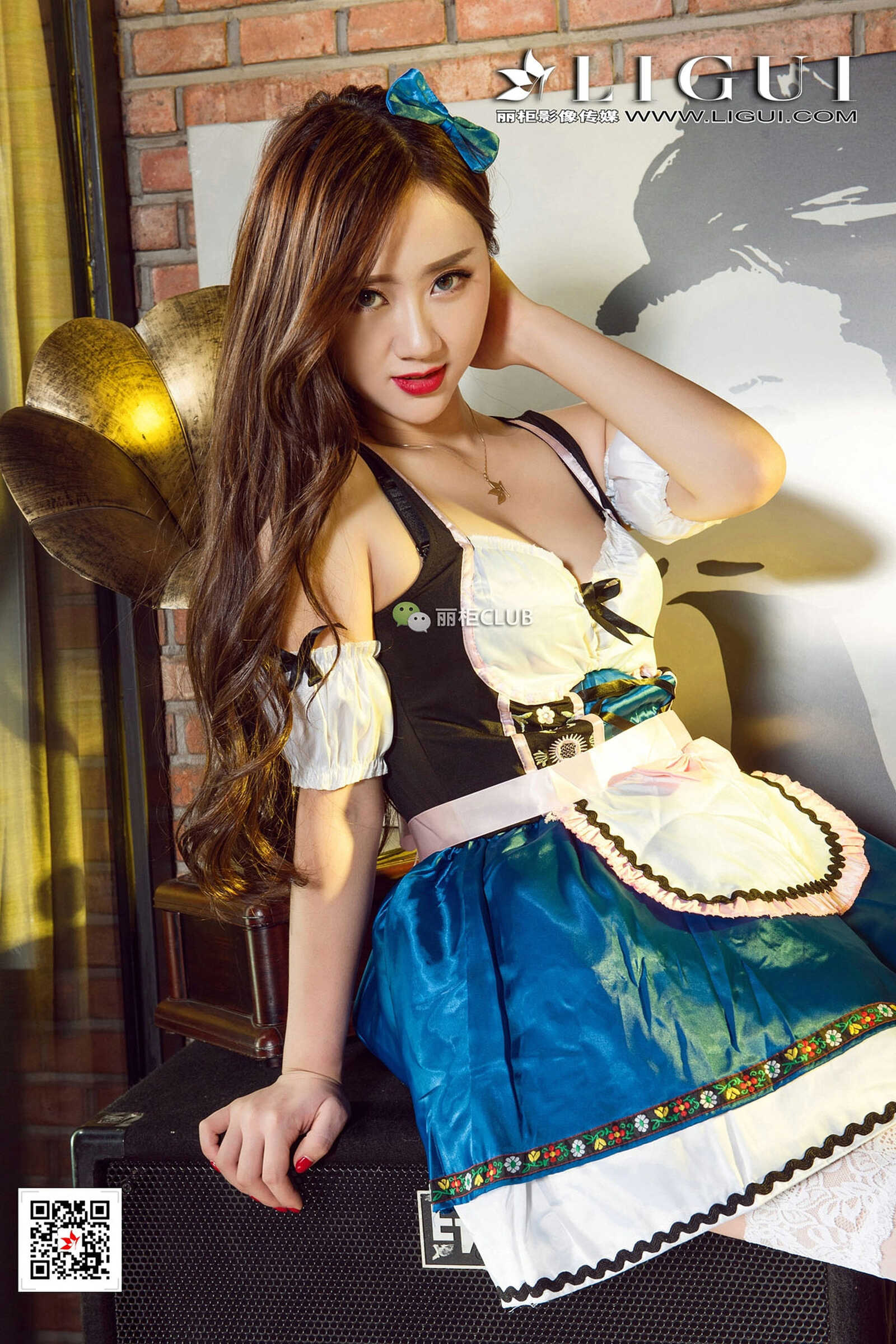 Model 然然《白丝美腿丝脚》 [丽柜Ligui] 写真集第17张