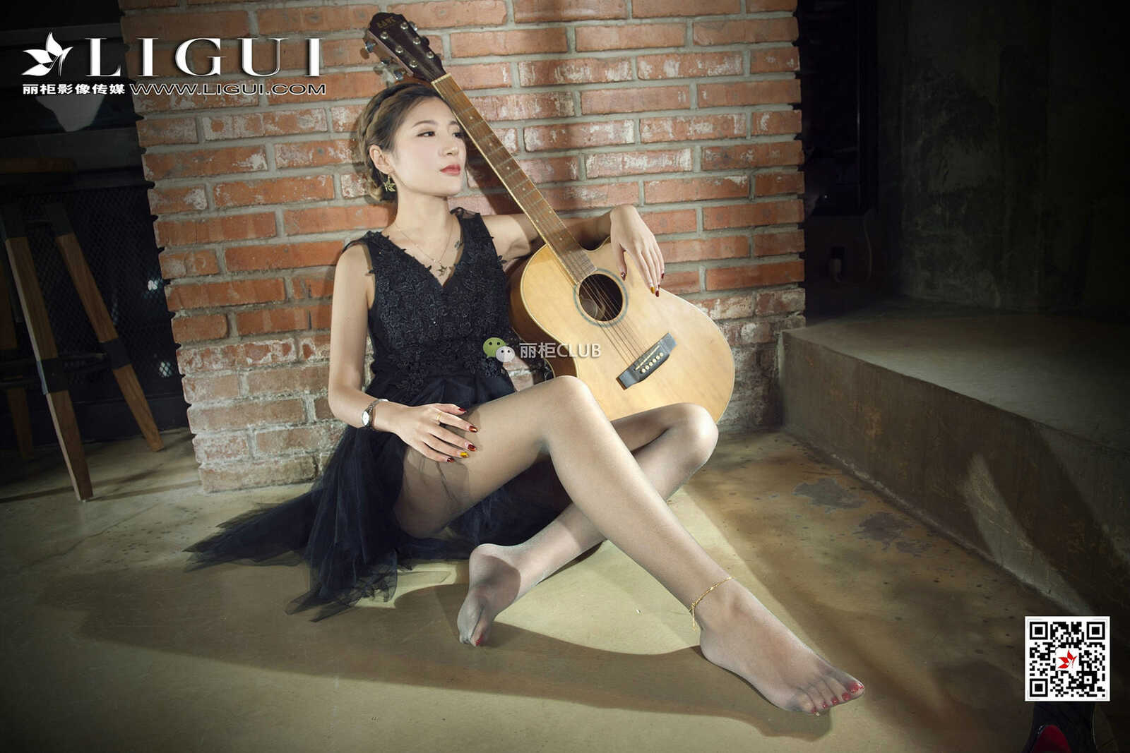 Model 悠悠《灰丝琵琶女神》 [丽柜Ligui] 写真集第12张