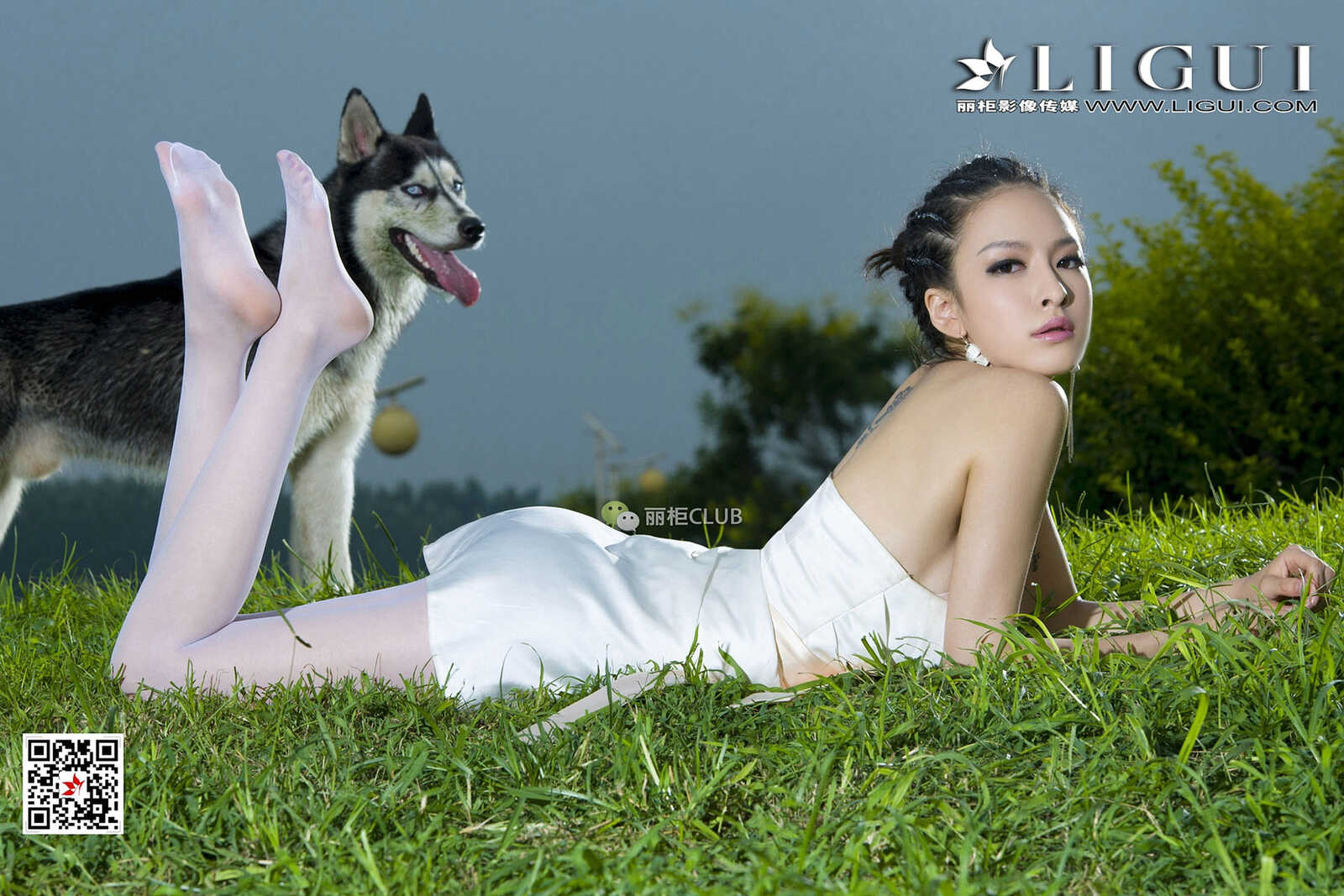 Model 雪儿《夜空白丝》 [丽柜Ligui] 写真集第9张