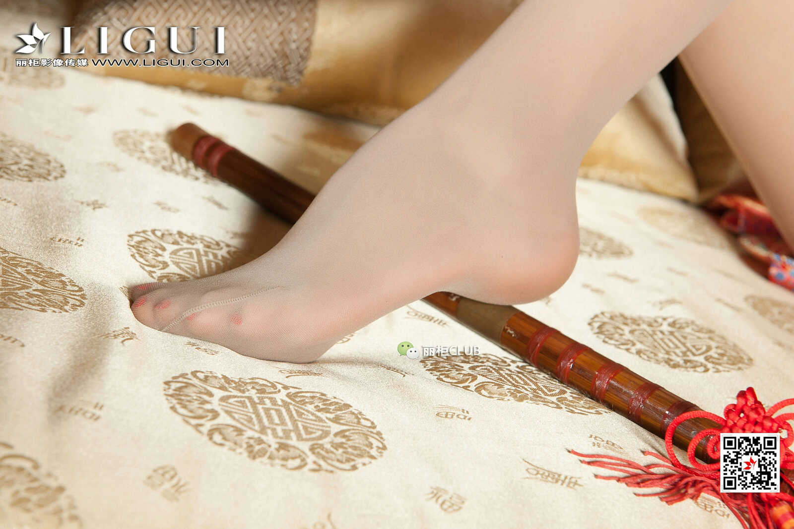 Model 温蒂《古典肉丝美足》 [丽柜Ligui] 写真集第11张