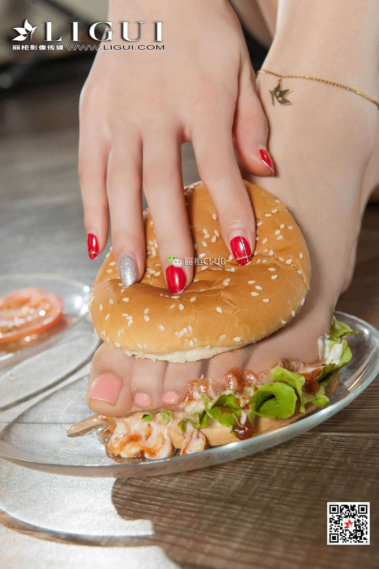 Model 雪糕《肉丝汉堡》 [丽柜Ligui] 写真集第8张