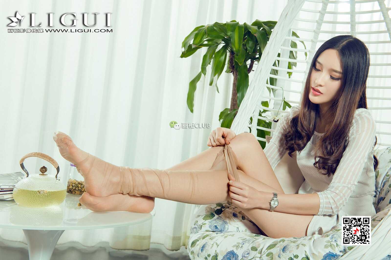 Mode 足模雪糕《吊篮椅丝足》 [丽柜Ligui] 写真集第11张