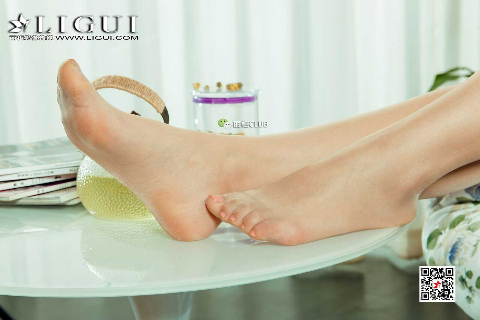 Mode 足模雪糕《吊篮椅丝足》 [丽柜Ligui] 写真集第2张