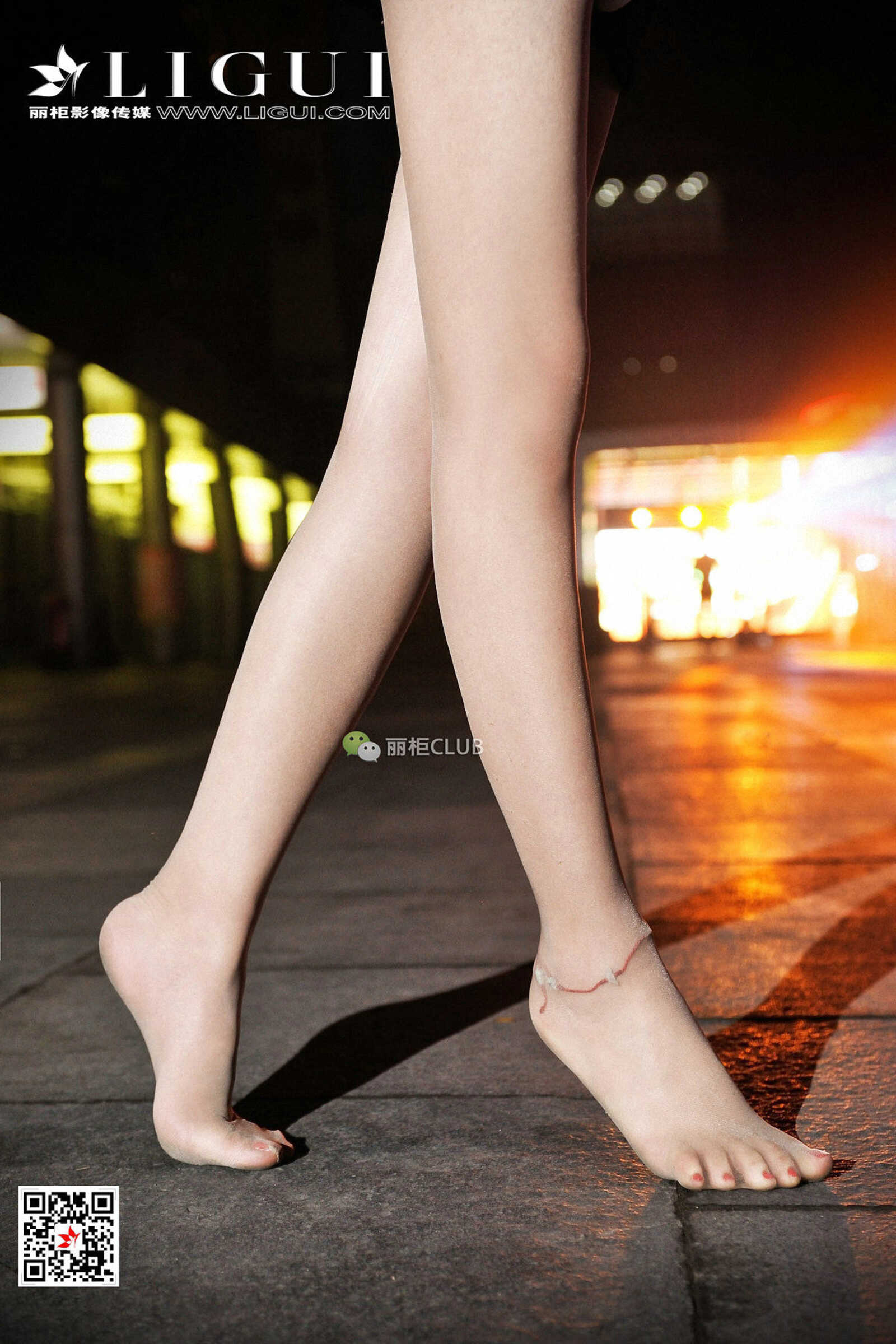 腿模凌凌《美腿夜拍》 [丽柜Ligui] 写真集第12张