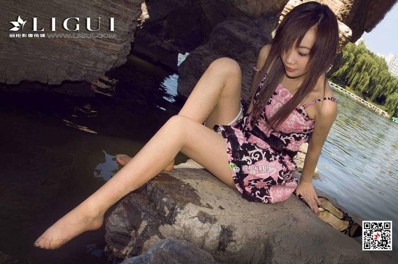 足模璐璐《公园湿足》 [丽柜Ligui] 写真集第12张