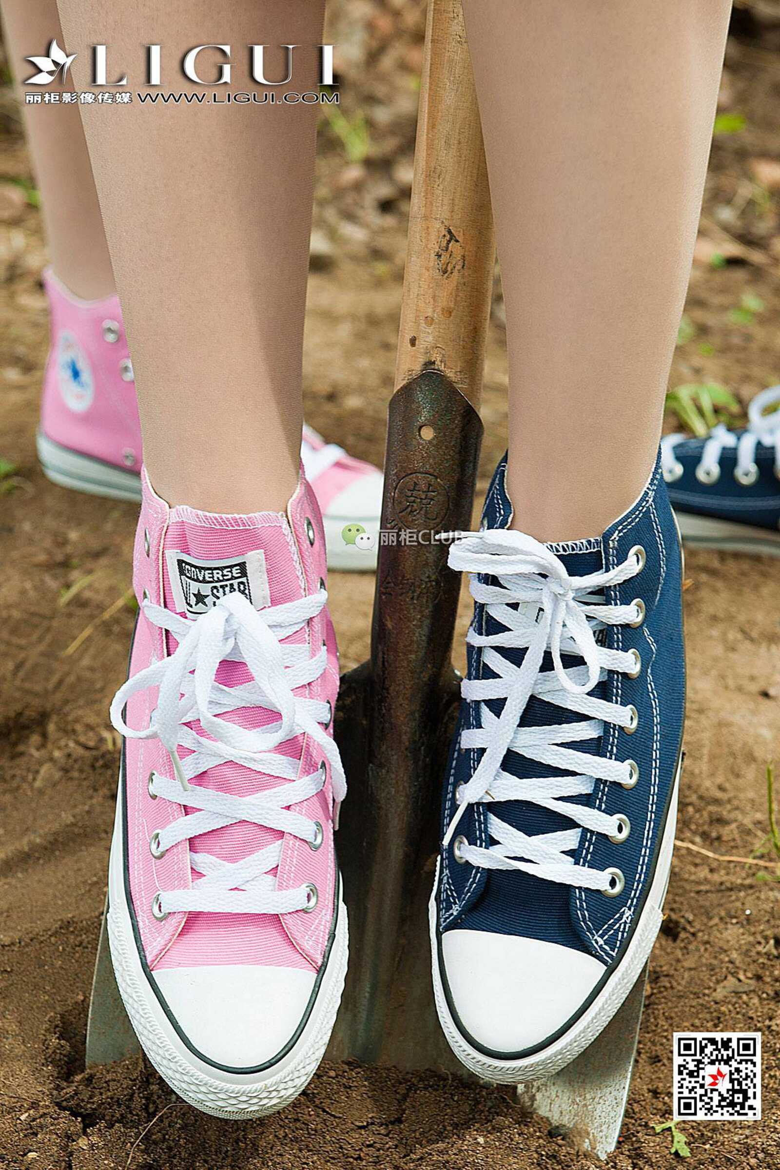 腿模雪糕&amp;amp;筱筱《户外丝足》 [丽柜LIGUI] 美腿丝第4张