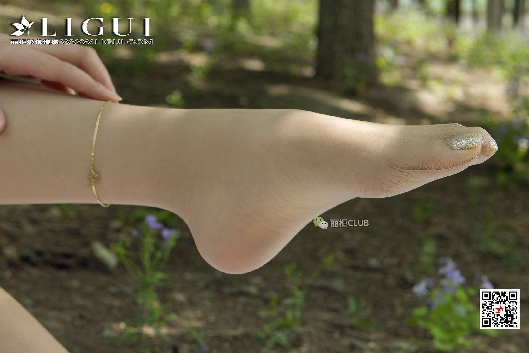 腿模敏儿《水果丝足》 [丽柜LIGUI] 美腿丝足 写真第10张