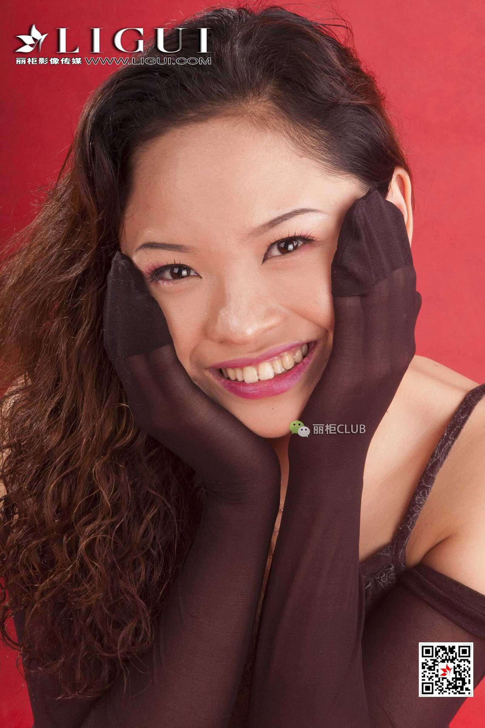 丁丁《黑丝美足》 [丽柜LIGUI] 网络丽人 写真集第14张