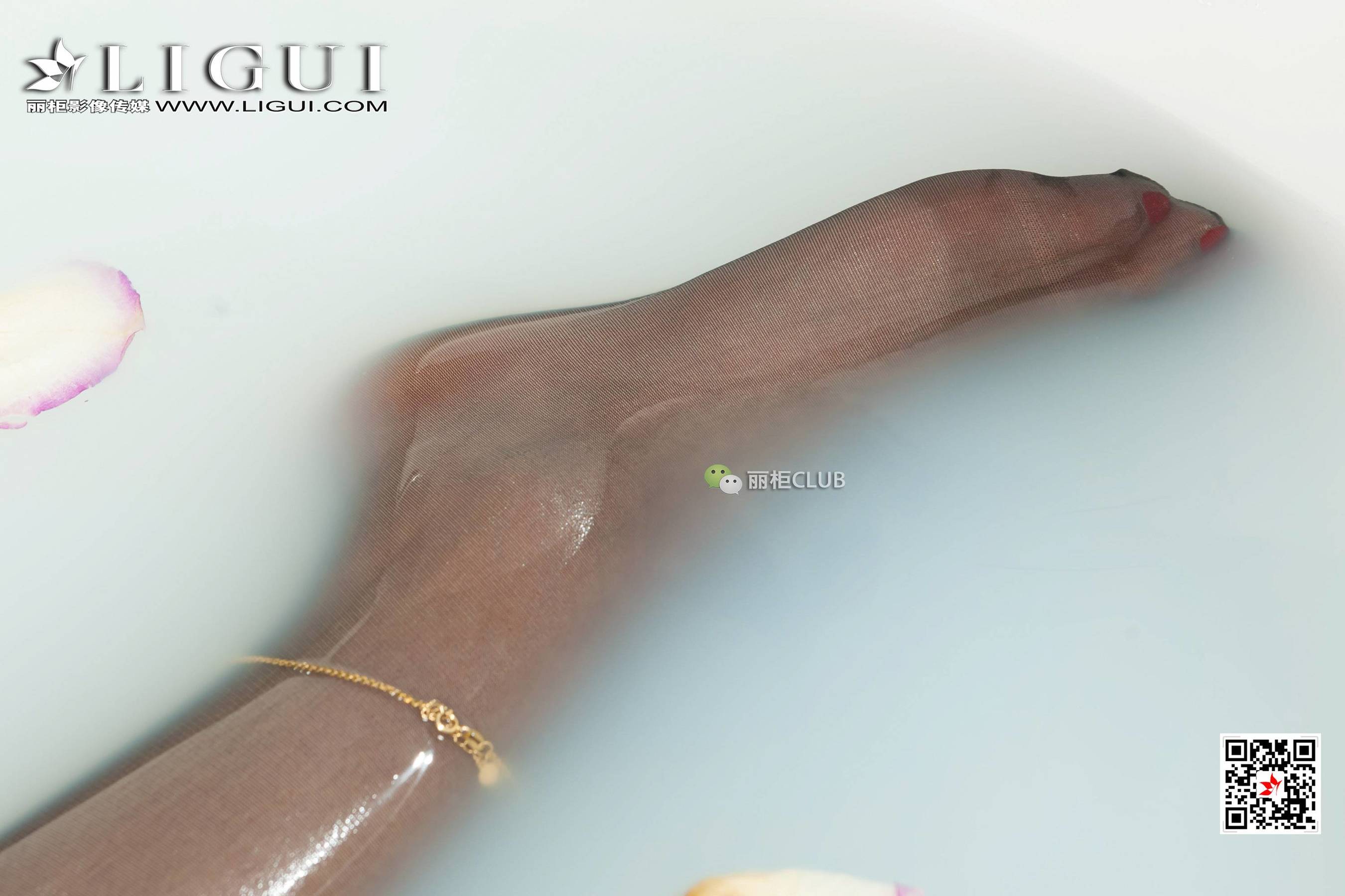 足模然然《浴缸丝足迷情》 [丽柜LIGUI] 网络丽人第14张