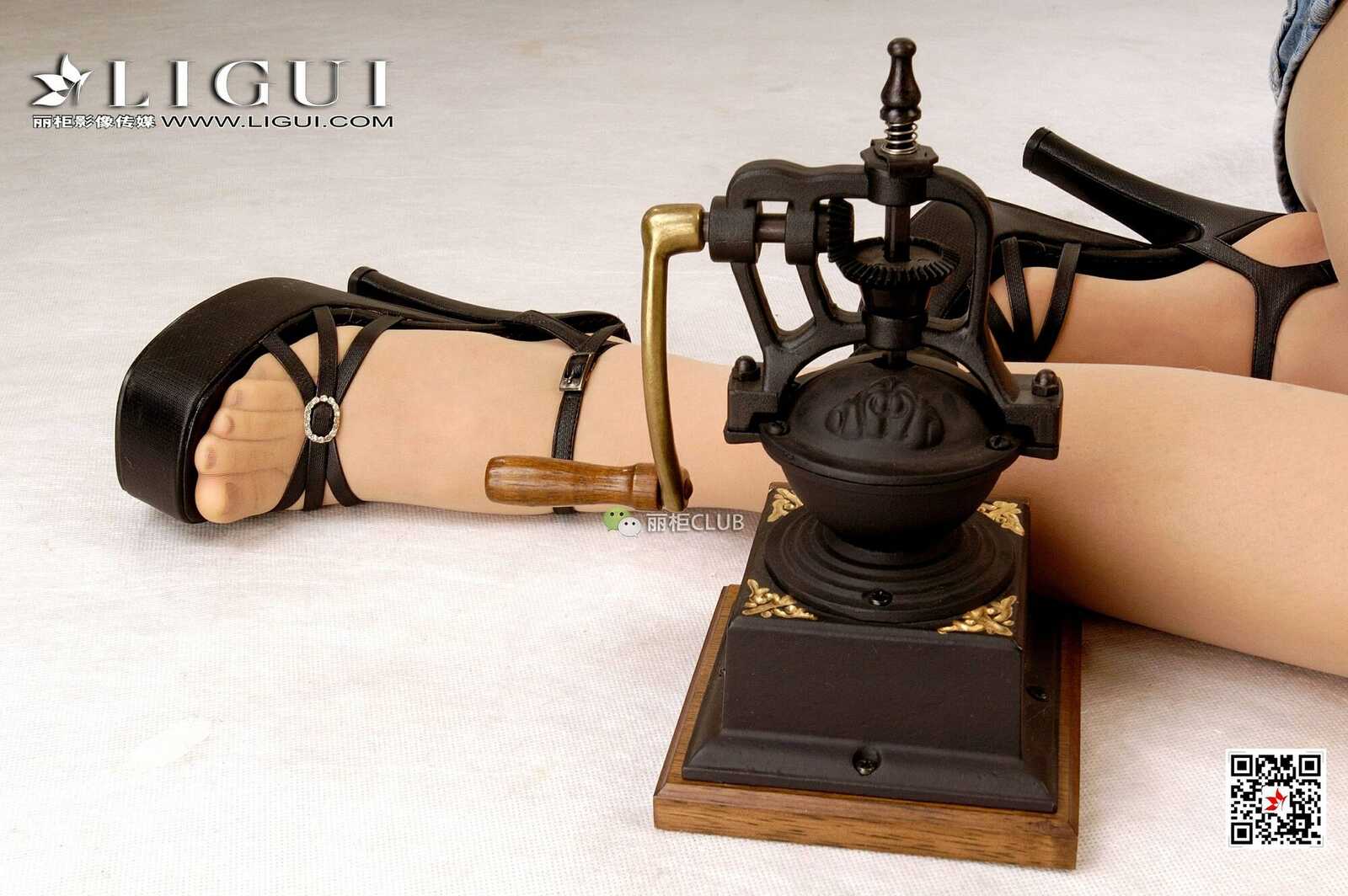 足模小惠《肉丝美脚》 [丽柜LIGUI] 网络丽人 写真第3张