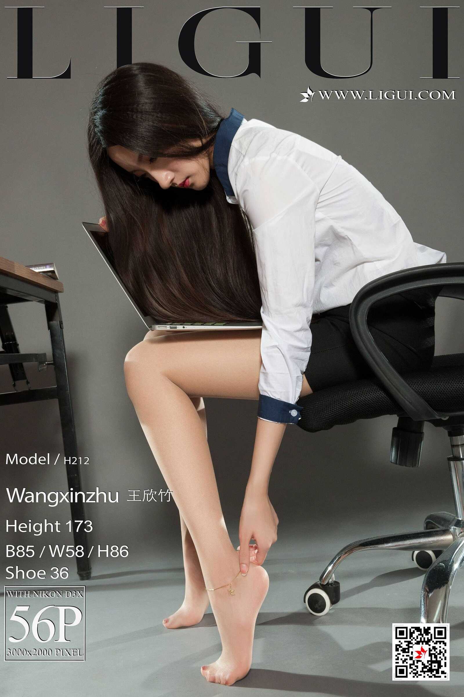 王欣竹《OL制服美足》 [丽柜Ligui] 网络丽人 美腿第1张