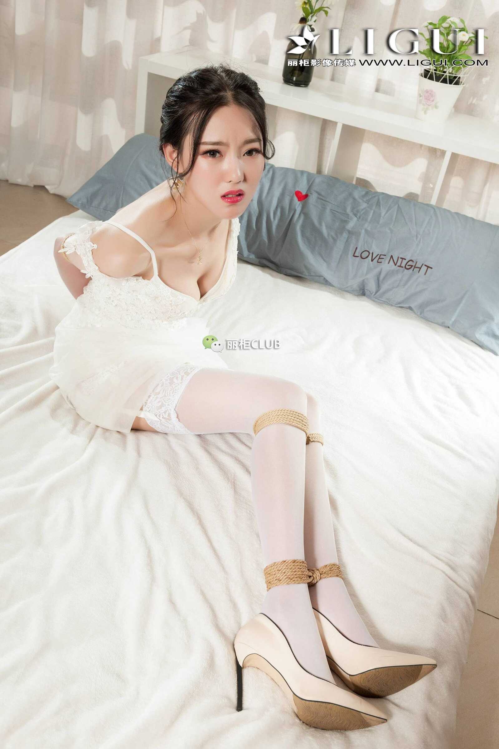 腿模敏儿《白丝绳艺》 [丽柜Ligui] 网络丽人 美腿第10张