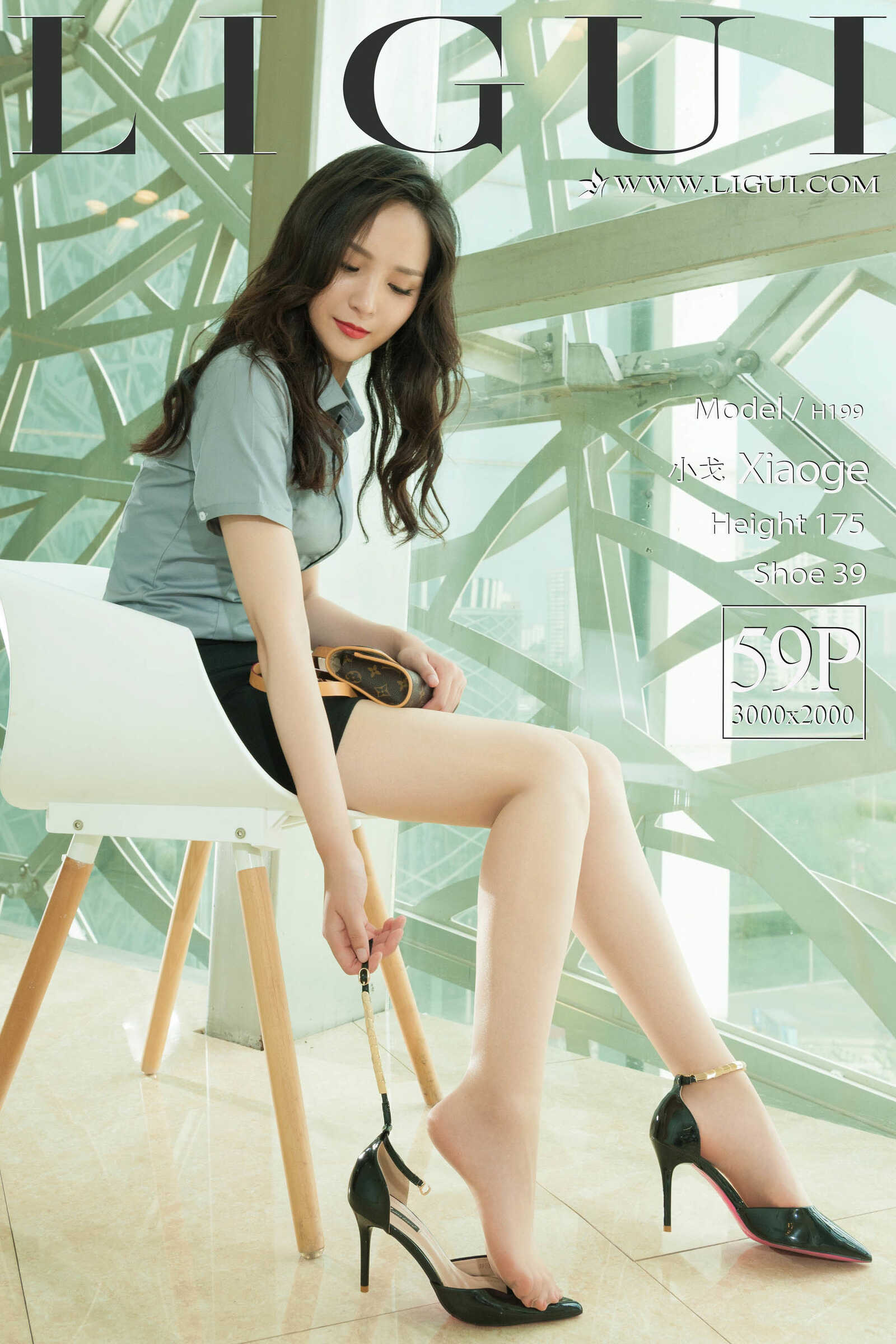 足模小戈《长腿OL姐姐美足》 [丽柜Liguil] 网络丽第19张