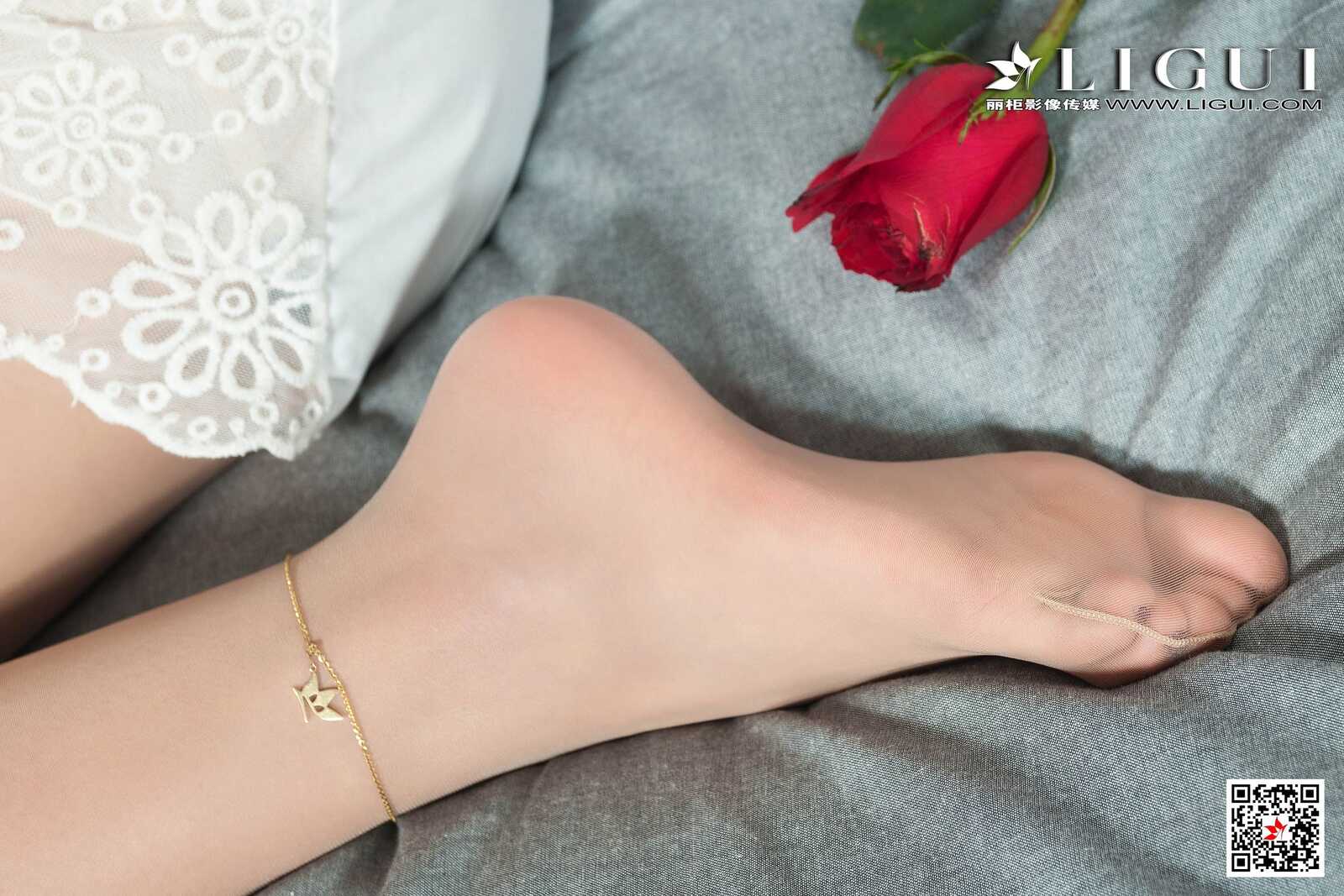 足模筱筱《肉丝玉足》 [丽柜Ligui] 网络丽人 写真第10张