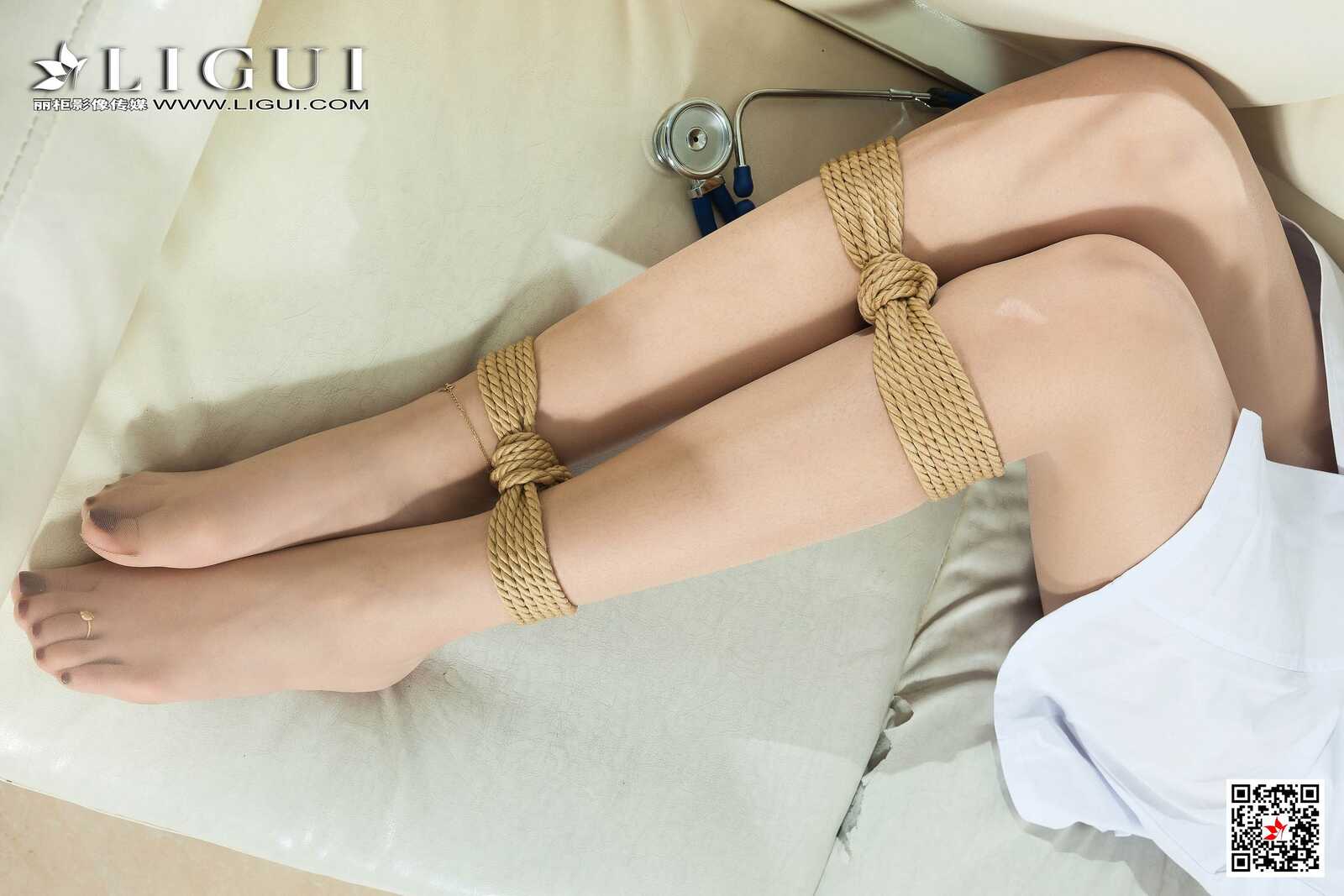 腿模Xilly《护士绳艺捆绑》 [丽柜美束Ligui] 写真集第11张