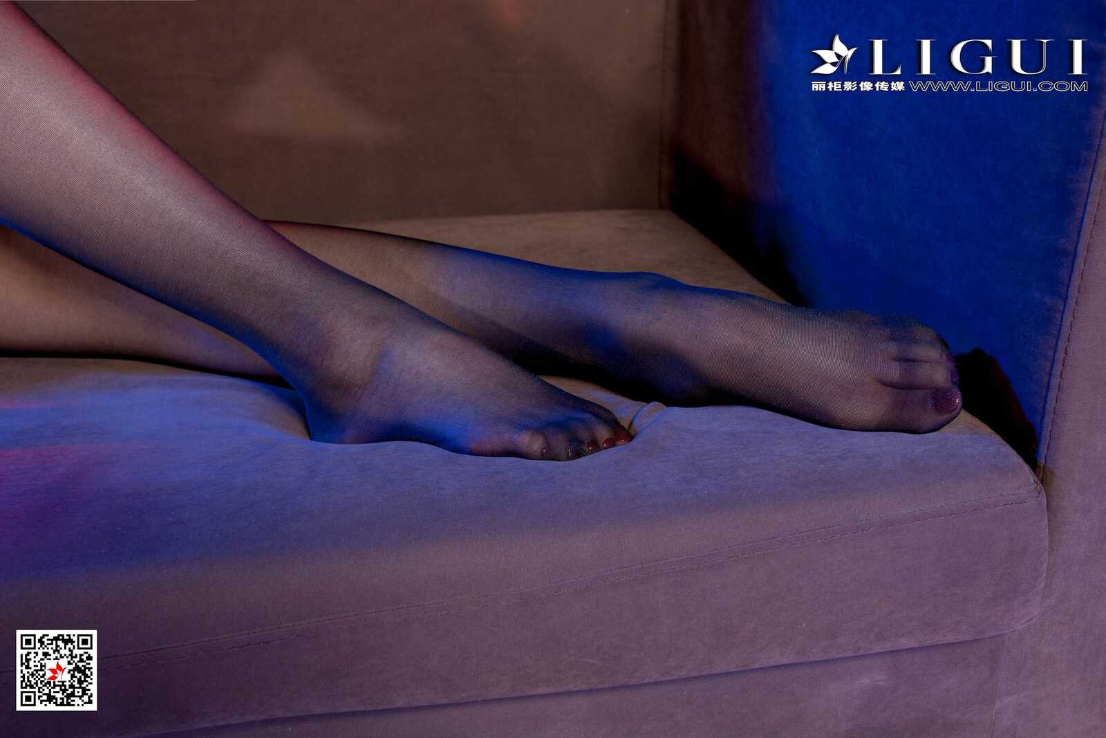 佳怡《性感黑丝皮衣》 [丽柜Ligui] 写真集第2张