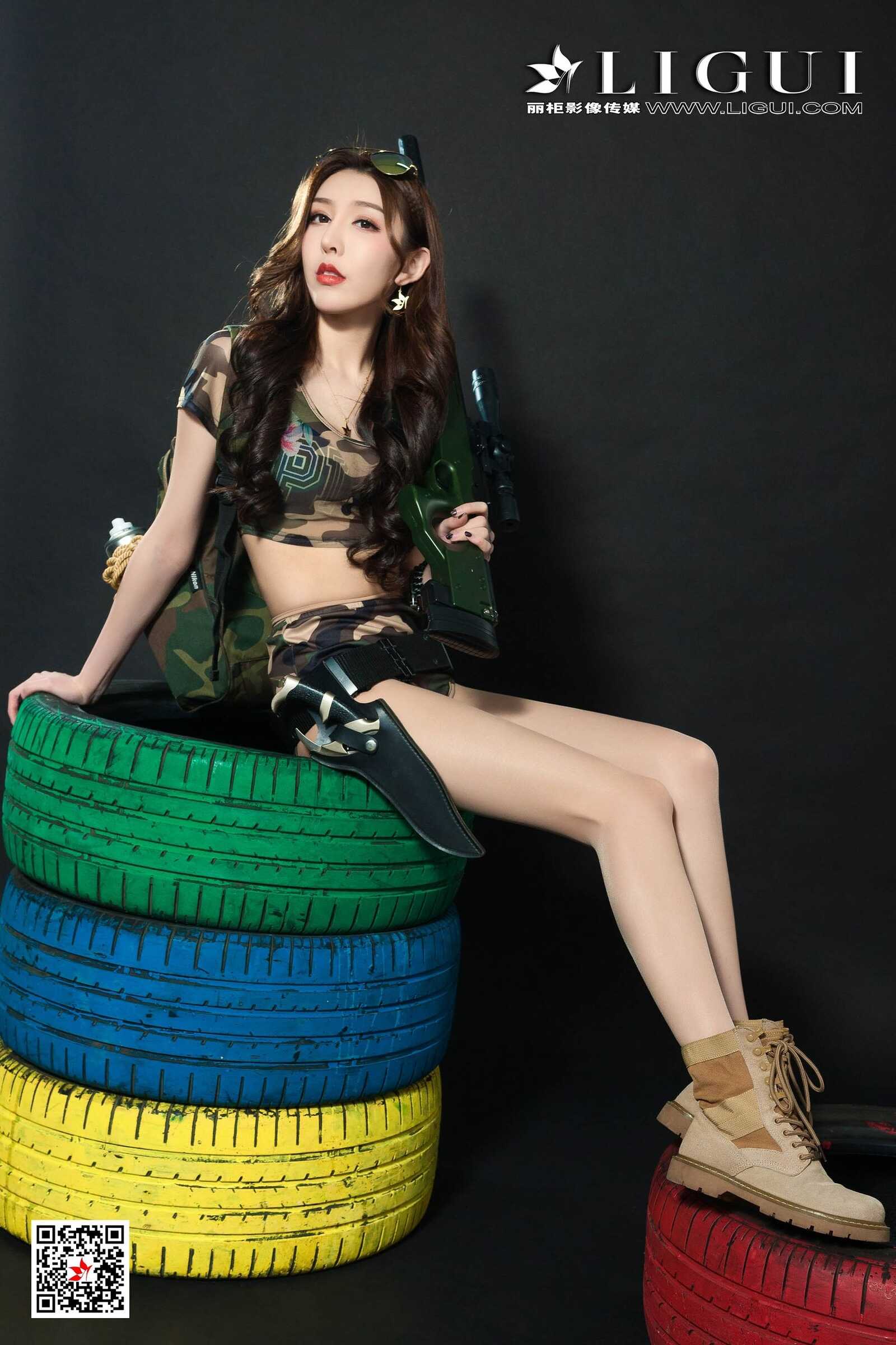 兔子《迷彩女兵COS》 [丽柜Ligui] 美腿丝足 写真集第5张