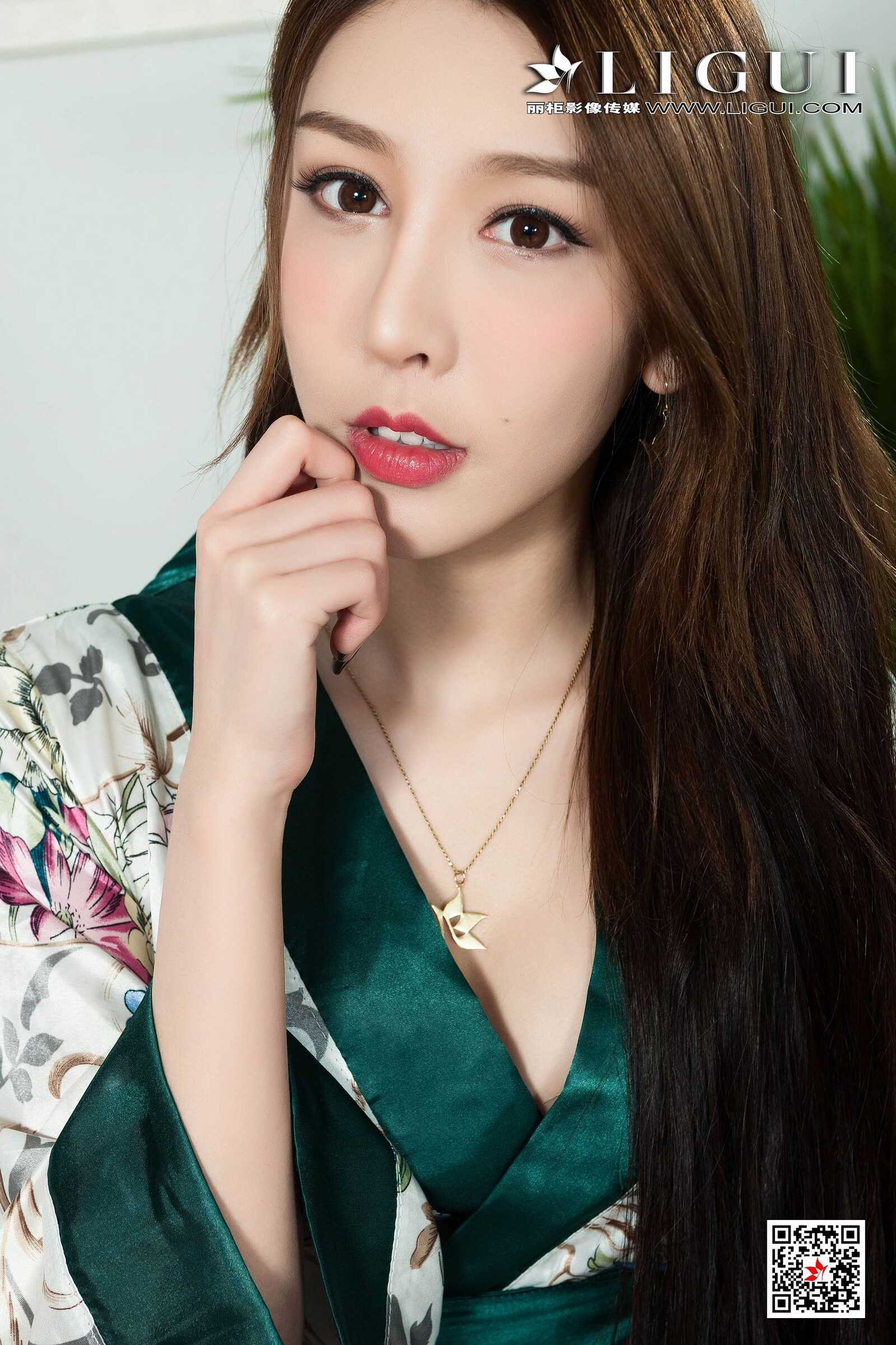 兔子《和服水果丝足诱惑》 [丽柜Ligui] 丝袜玉足第5张