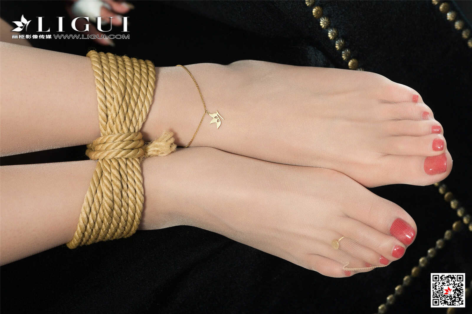Model 允娜《OL绳艺捆绑》 [丽柜美束LIGUI] 网络丽人第4张