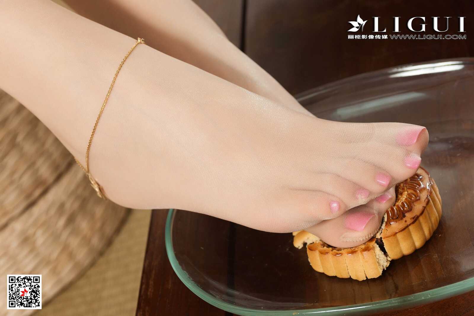 甜甜《月饼丝足诱惑》 [丽柜LIGUI] 网络丽人 写真第9张