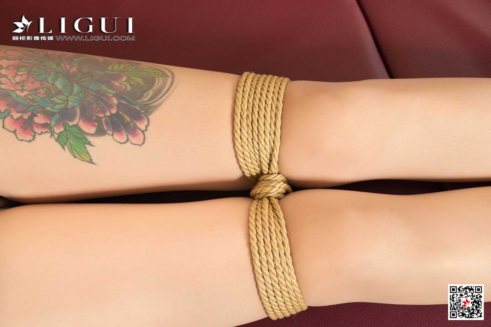 甜甜《绳艺捆绑丝袜人体摄影》 [丽柜美束] 写真第6张
