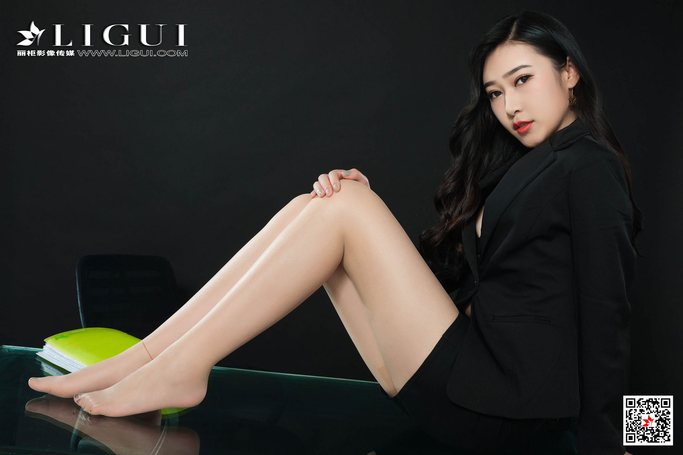 Model 小迪《肉丝OL高跟美腿》 [丽柜LiGui] 网络丽人第4张