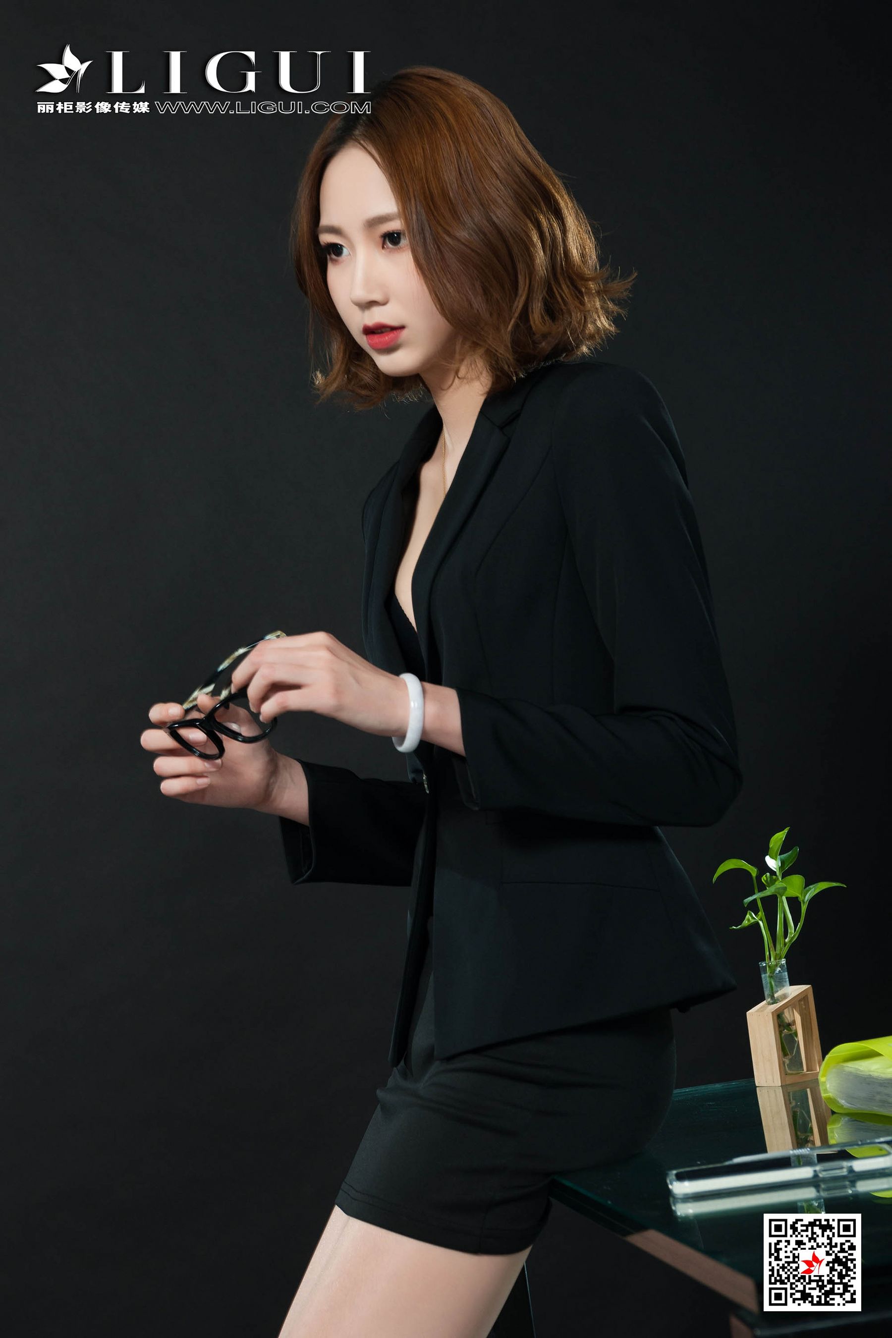 腿模RITA《肉丝袜长腿丽人》 [丽柜LiGui] 写真集第14张
