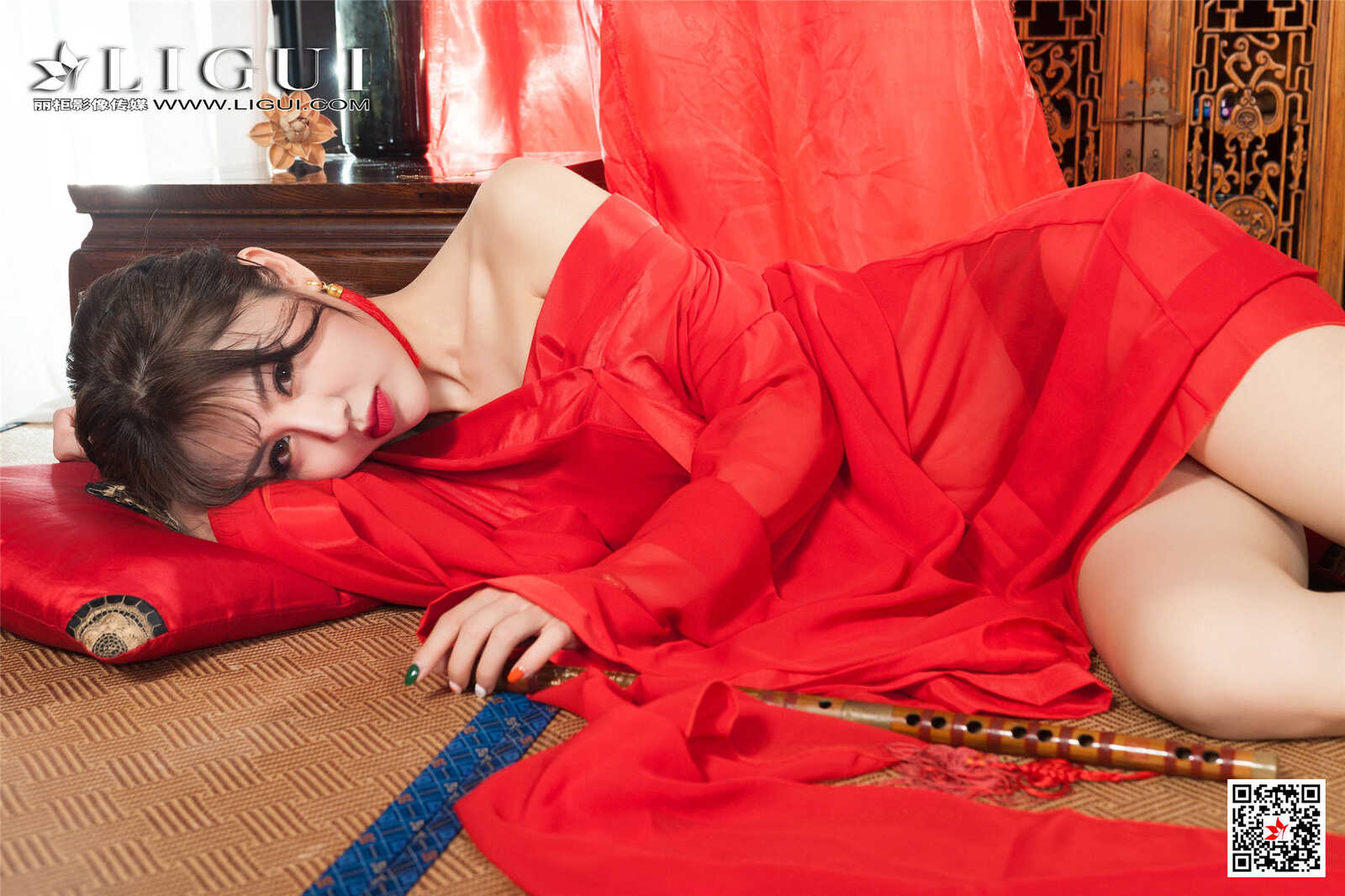 Model 凉儿《古色古香的丝足》 [丽柜Ligui] 写真集第11张
