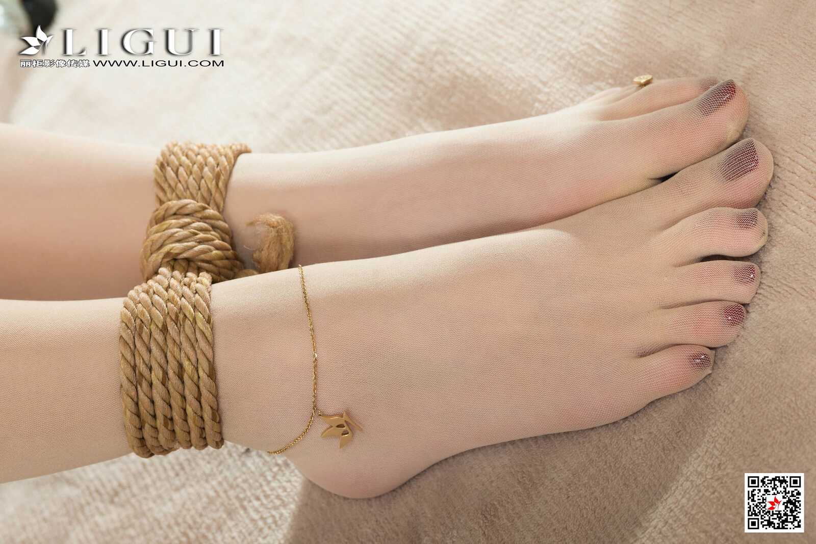 Model 汐汐《性感护士美丝捆绑》 [丽柜LIGUI] 写真第2张