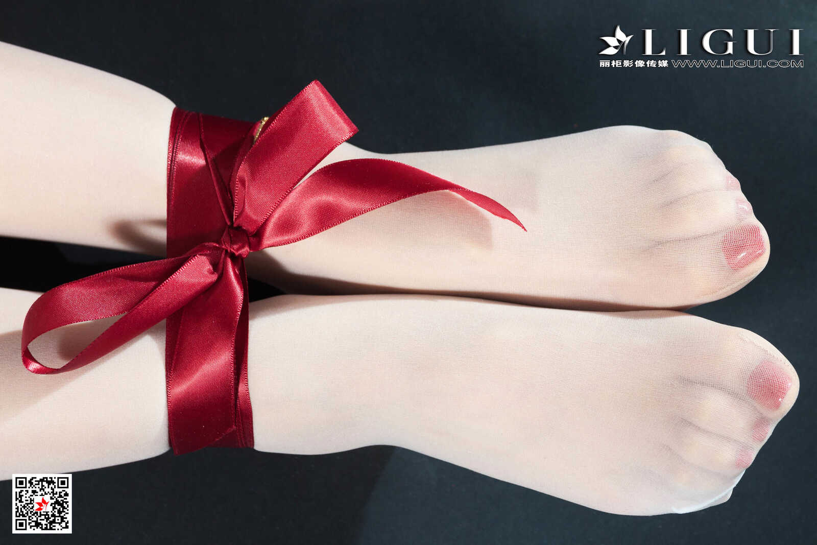 雪糕《白丝圣诞老人》 [丽柜Ligui] 写真集第4张