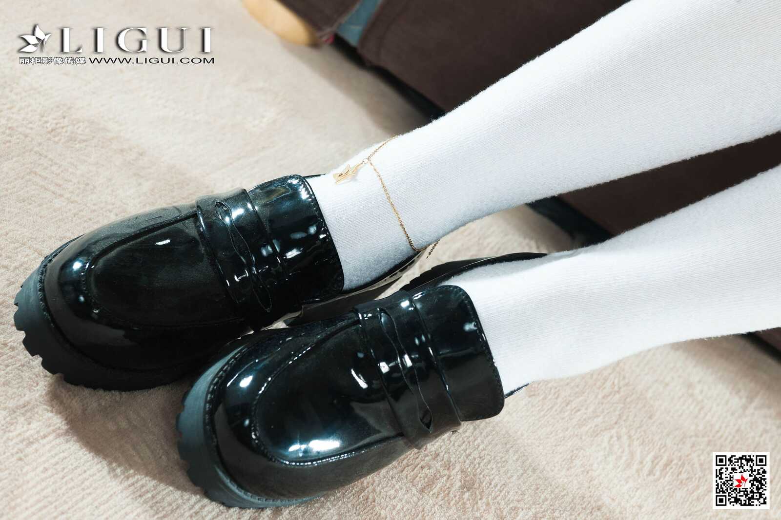 Model 汐汐《女仆变身》 [丽柜Ligui] 写真集第4张