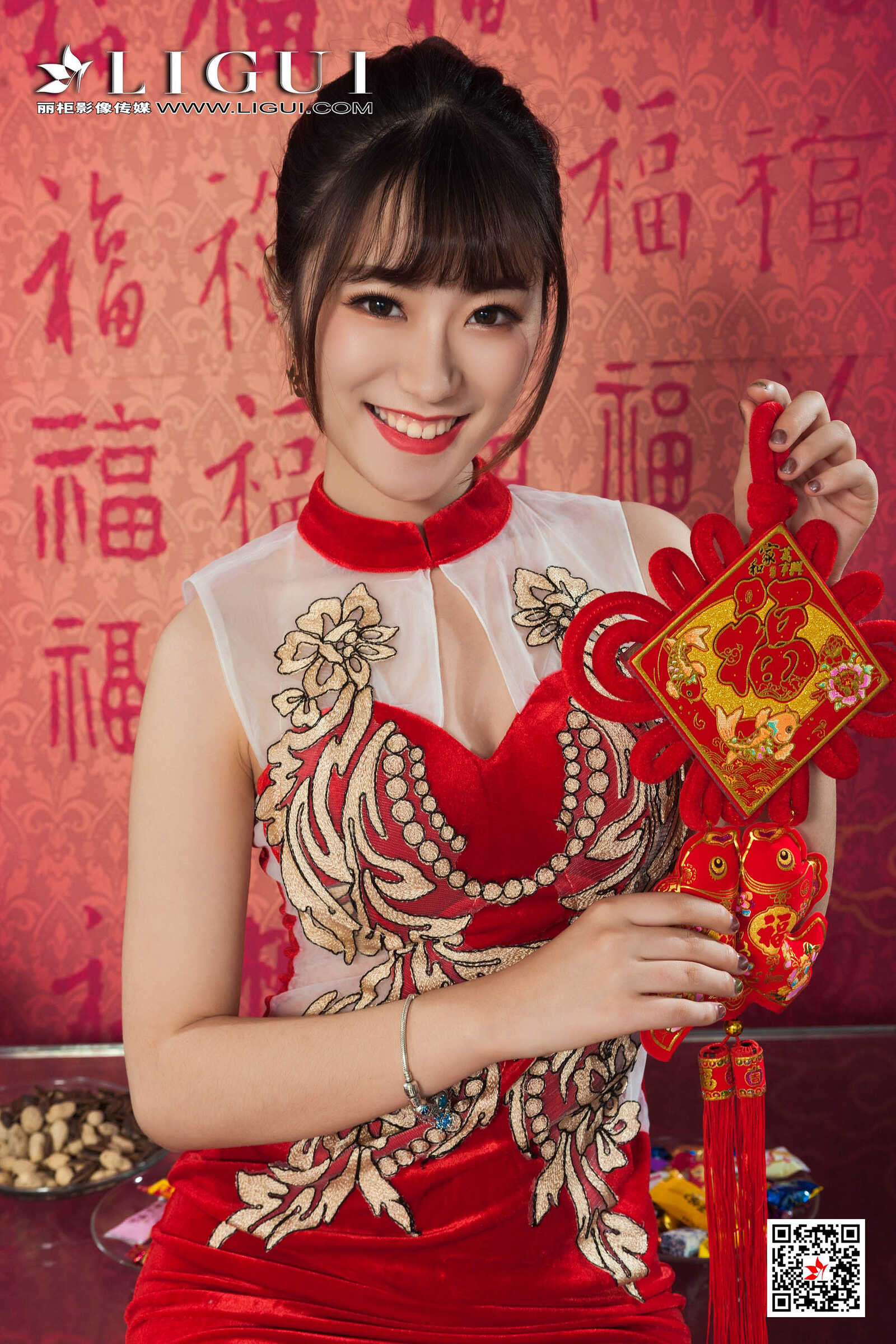 潘潘&amp;amp;安娜《旗袍姐妹花庆新年》 [丽柜Ligui]第14张