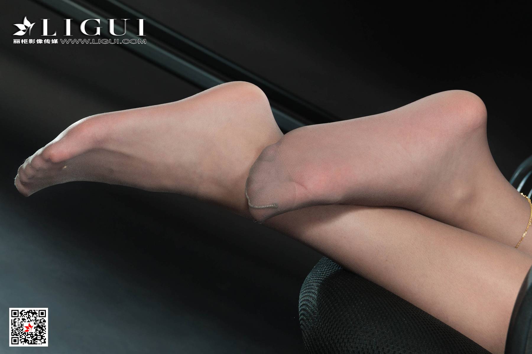 [Ligui丽柜] 2020.11.16《寂寞的职员》芒果 在线浏览第7张