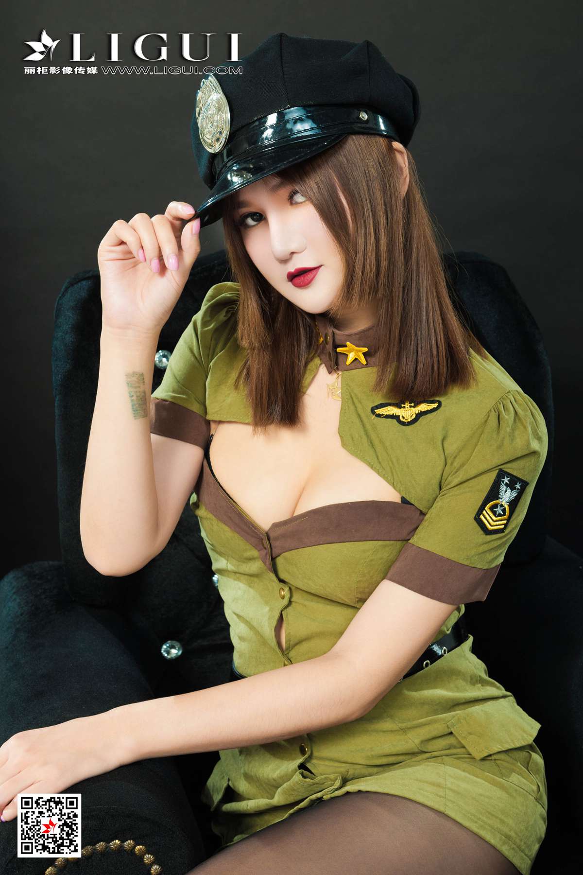 [Ligui丽柜] 2020.11.25《孤芳自品》文芮 在线浏览第3张