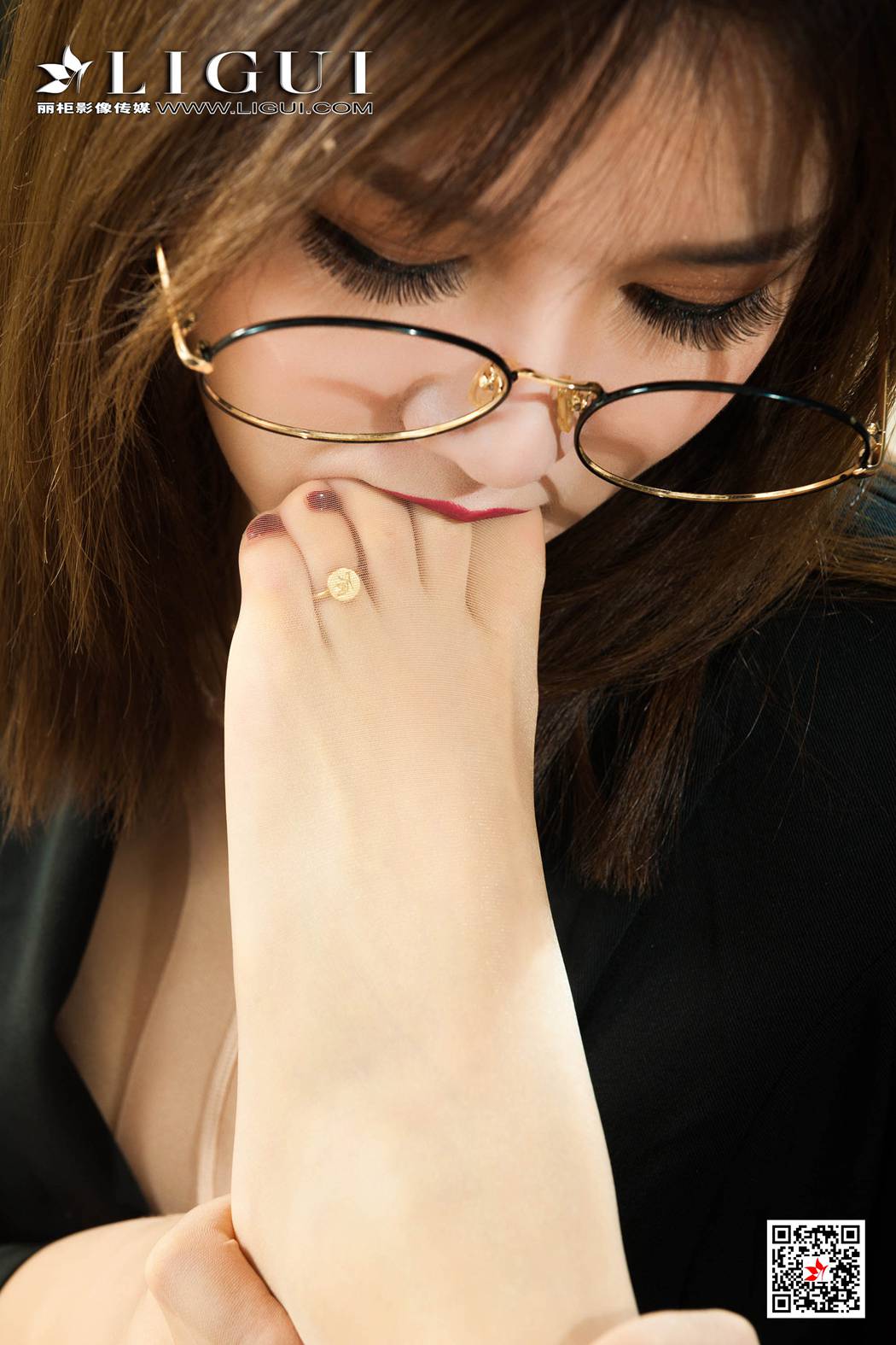 [Ligui丽柜]2020.10.23《双生花》 在线浏览第14张