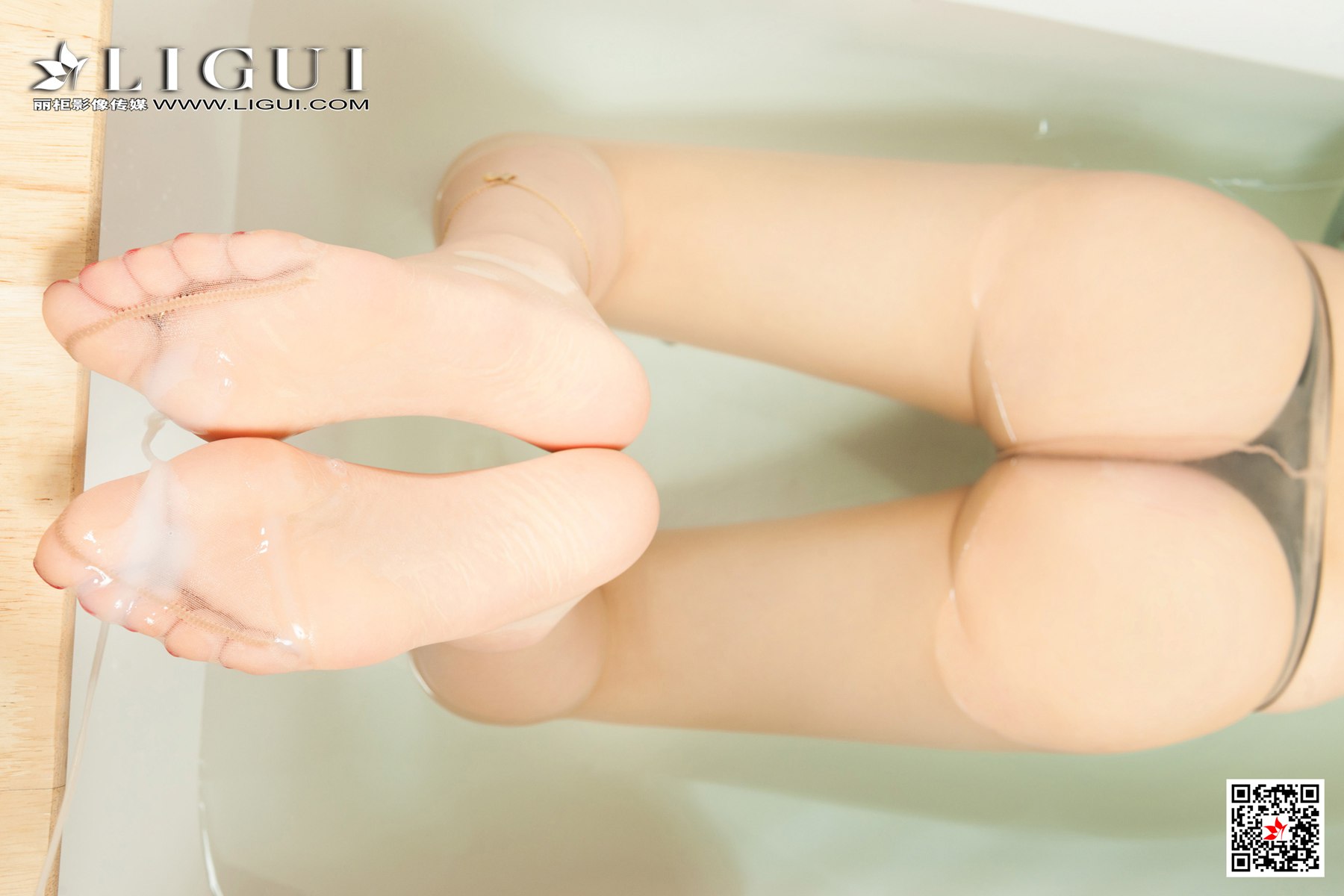 [Ligui丽柜]网络丽人 2020.12.30 Model《香浴新莲》安第11张