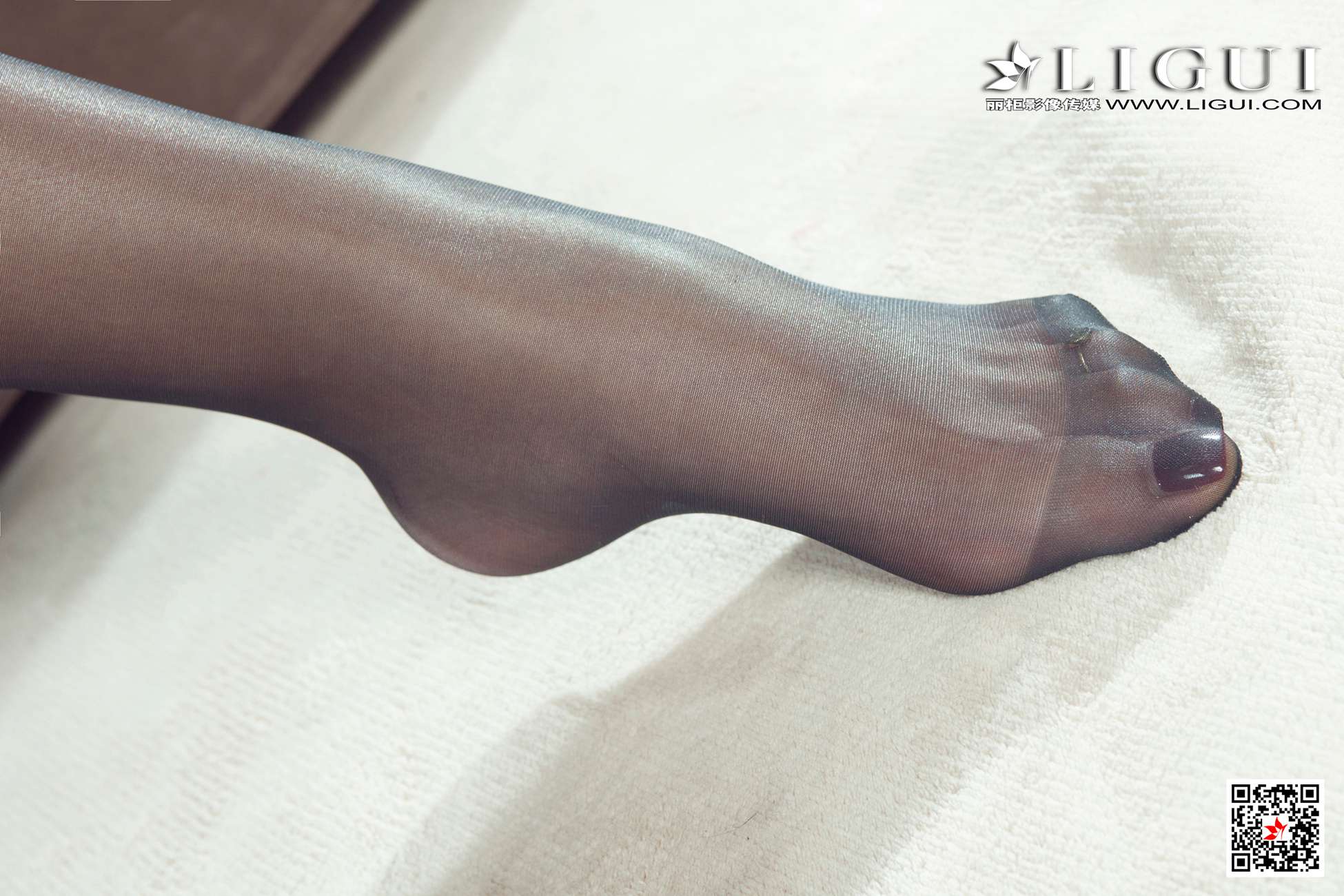 [Ligui丽柜] 2021.02.01 《职场新秀》嘤嘤 [56P]第12张