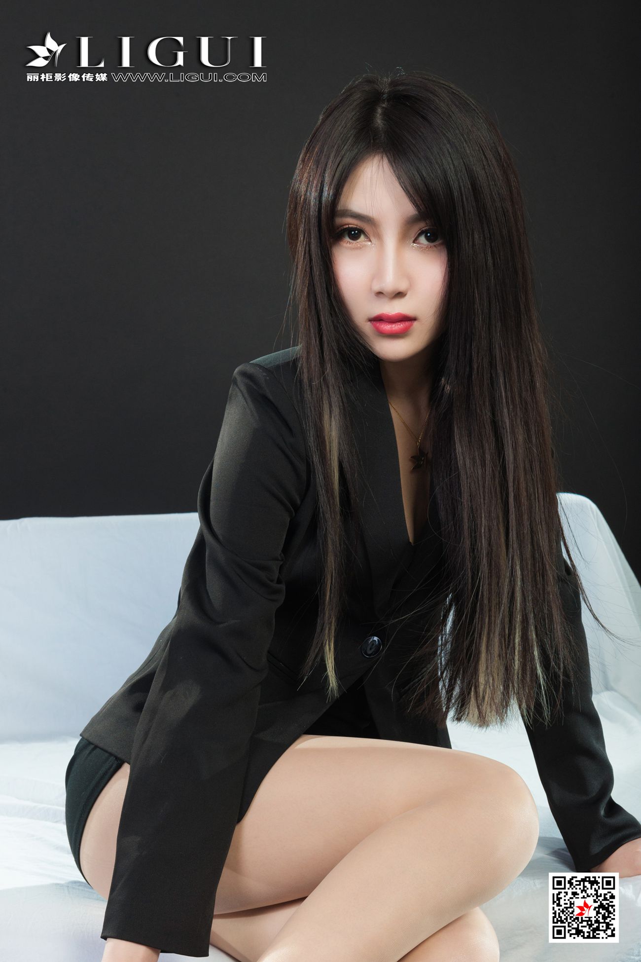 [Ligui丽柜]网络丽人 2021.04.26 Model《香丝助理》小第4张